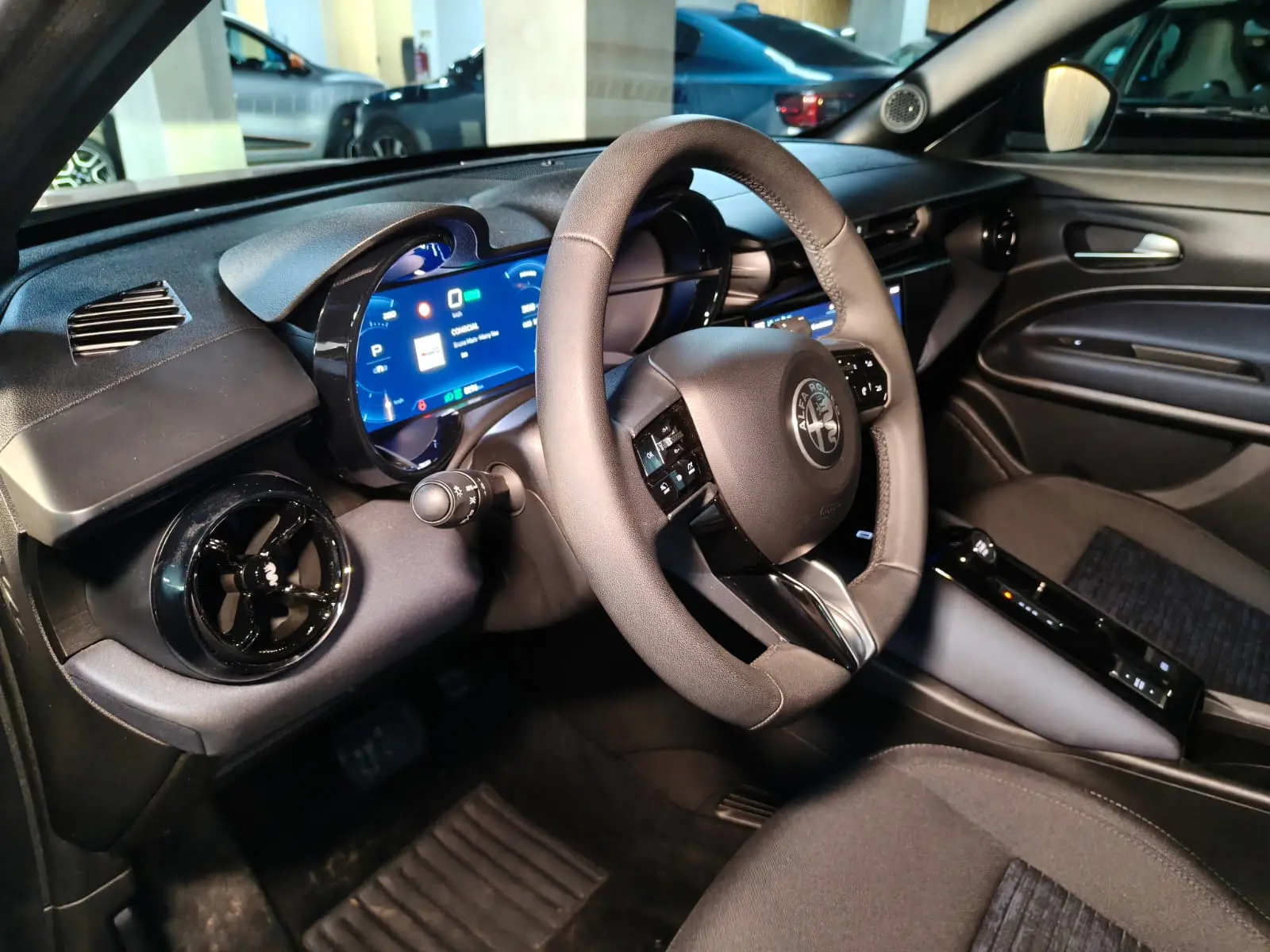 Alfa Romeo Junior Elletrica 50 kWh 9