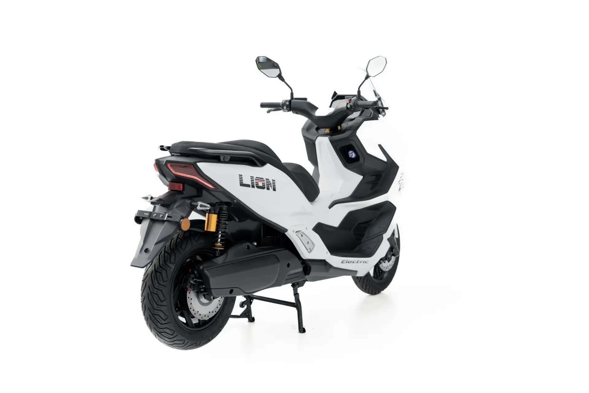 Efun Lion 180 4