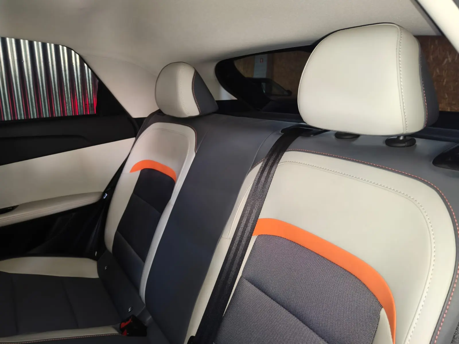 MG MG4 64 kWh Luxury 25