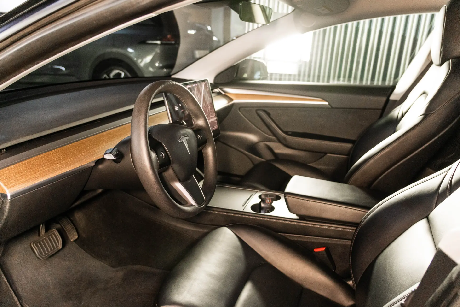 Tesla Model 3 Long Range AWD Dual Motor 21