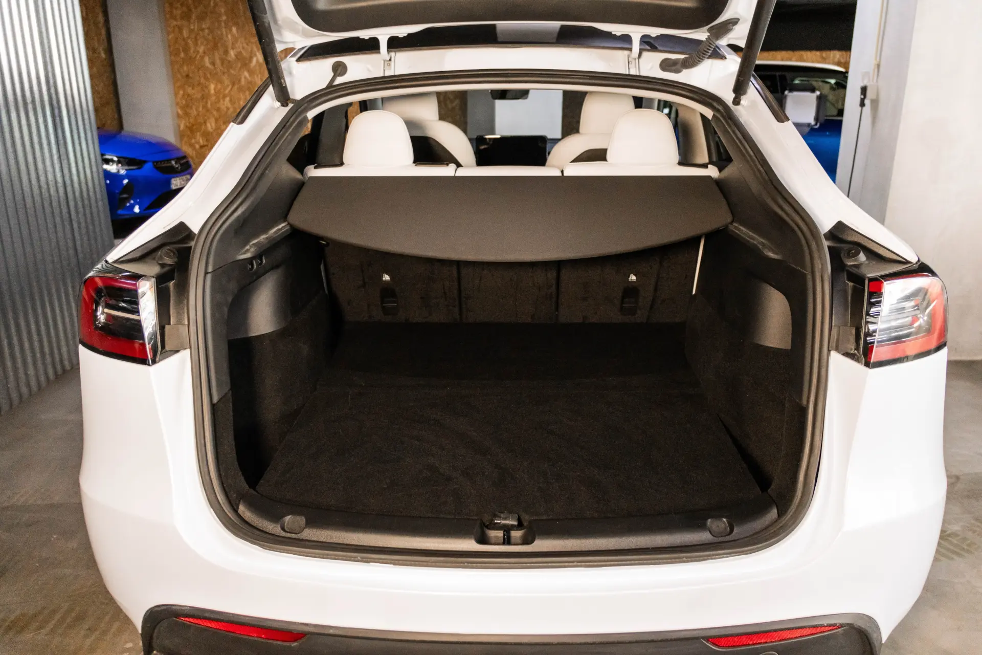 Tesla Model Y Tração Traseira 34