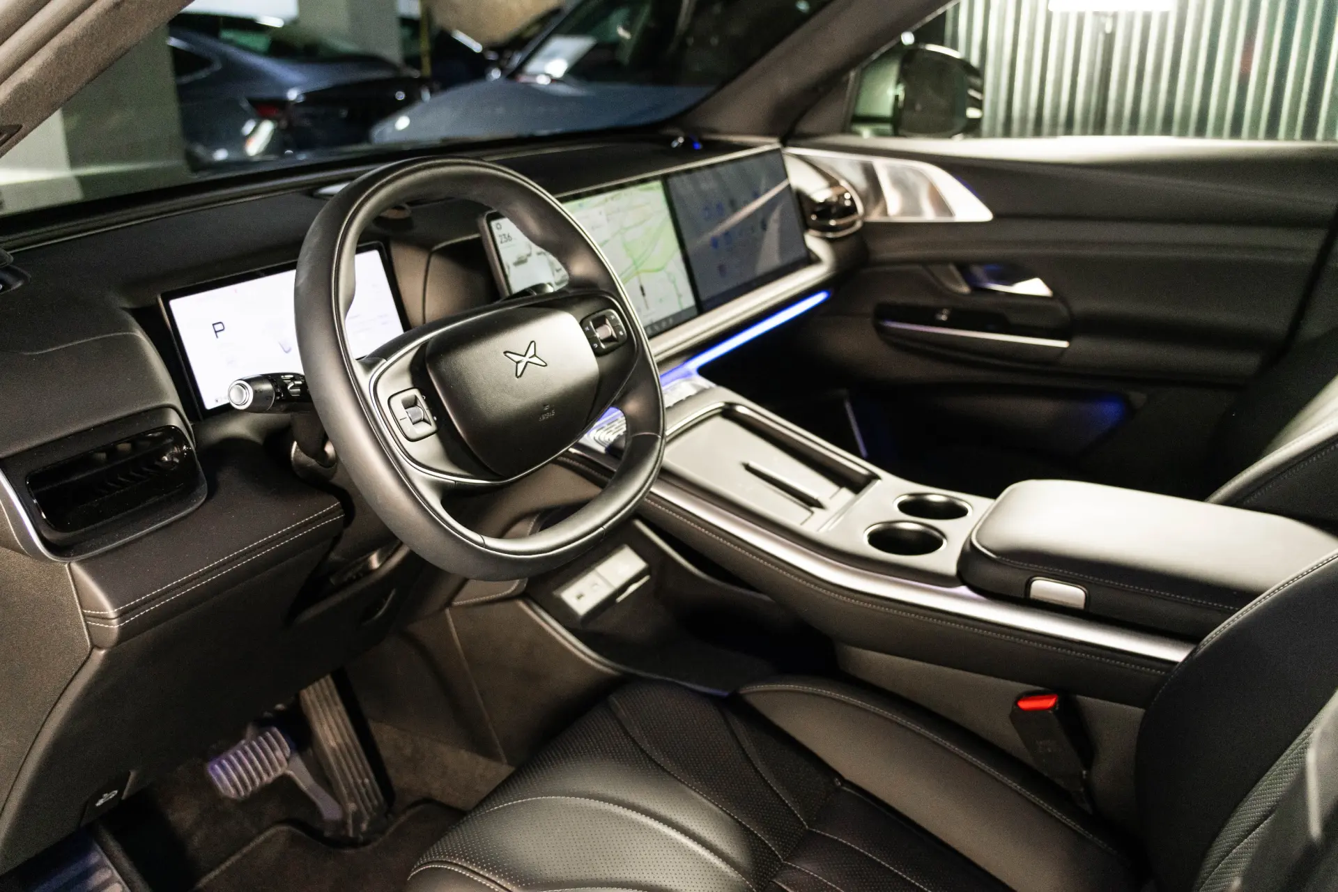 Xpeng G9 93.1 kWh Long Range+Premium Seat & Audio Pack 15