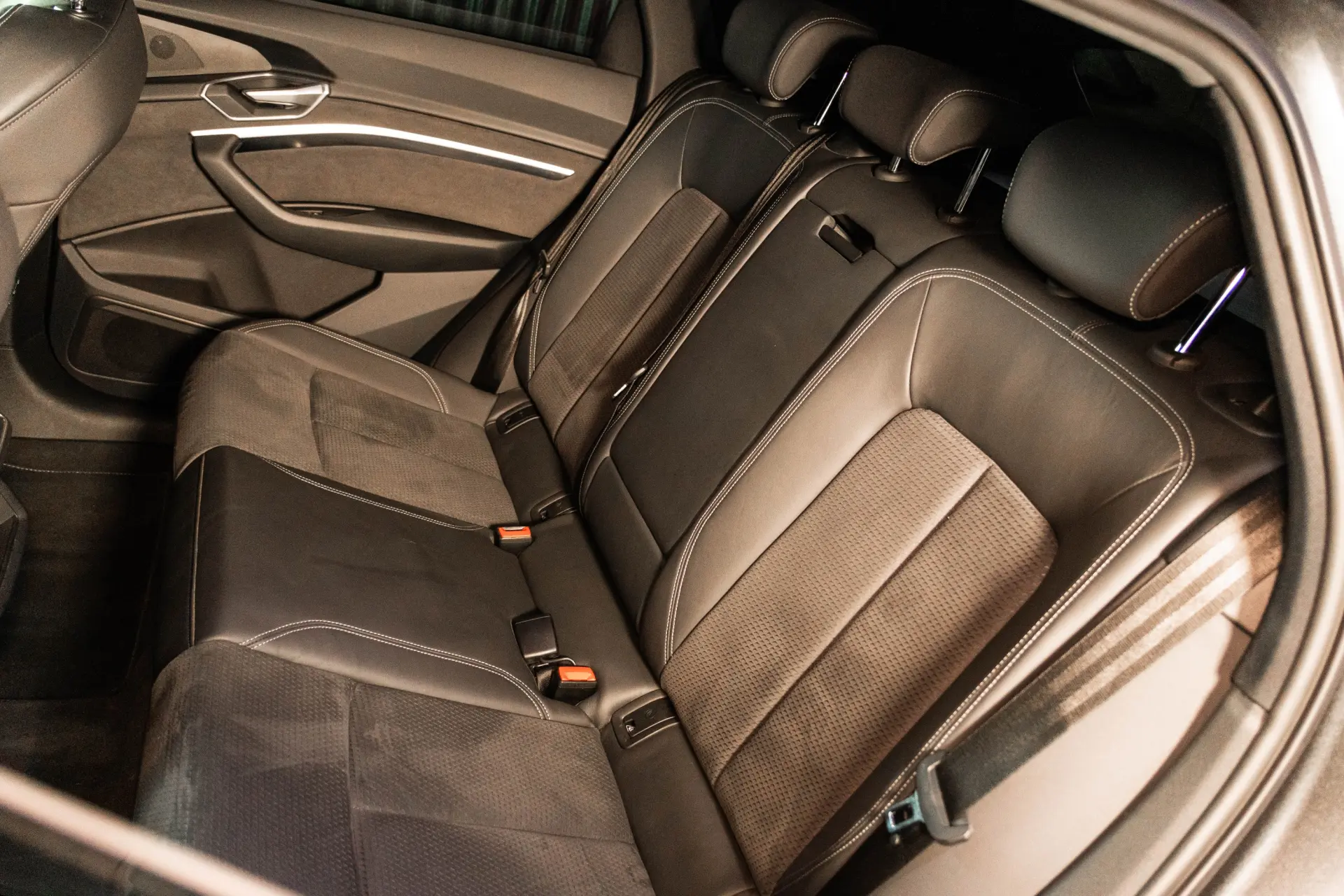 Audi e-tron 55 quattro 36