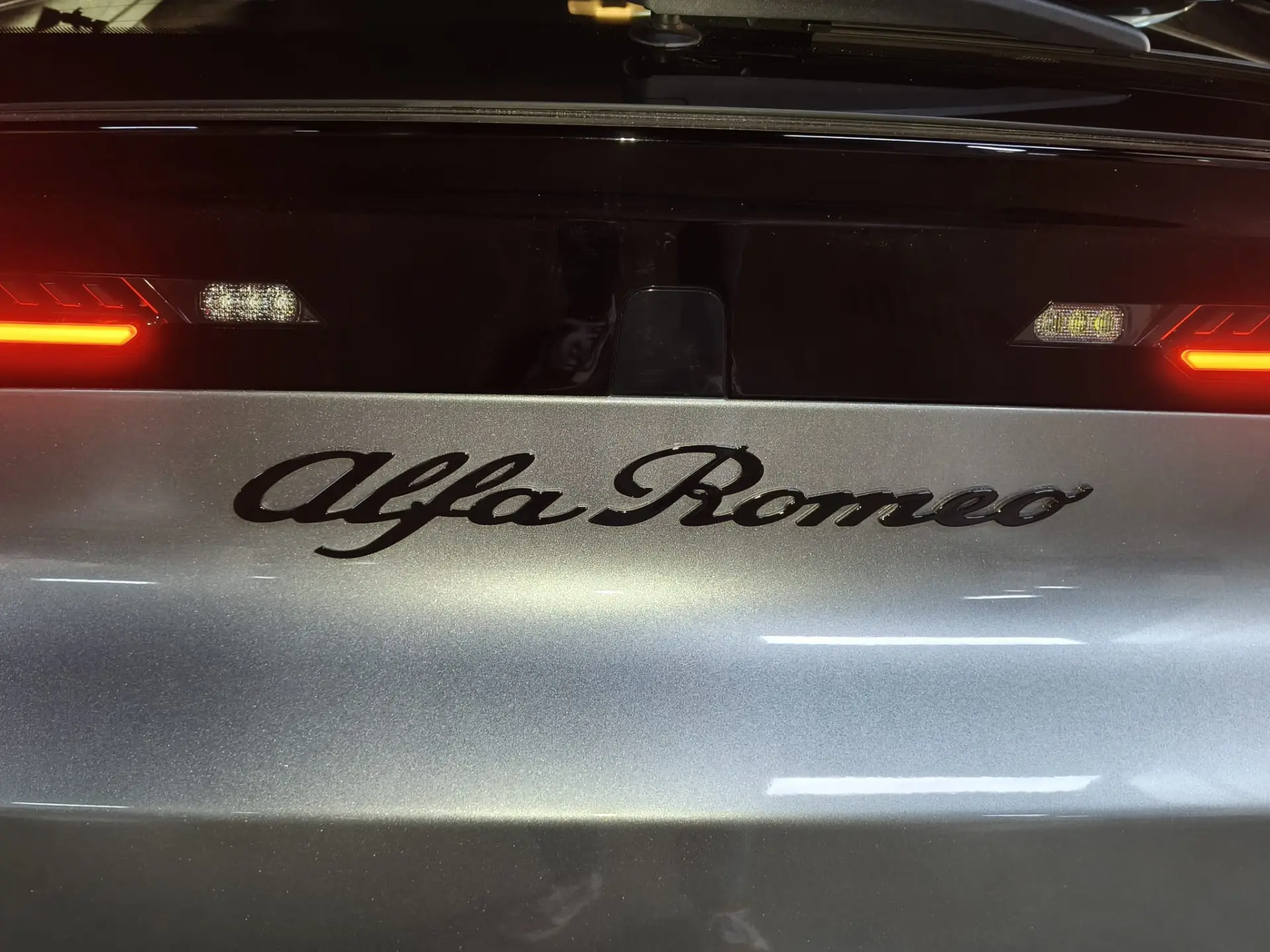 Alfa Romeo Junior 54 kWh Intensa 14