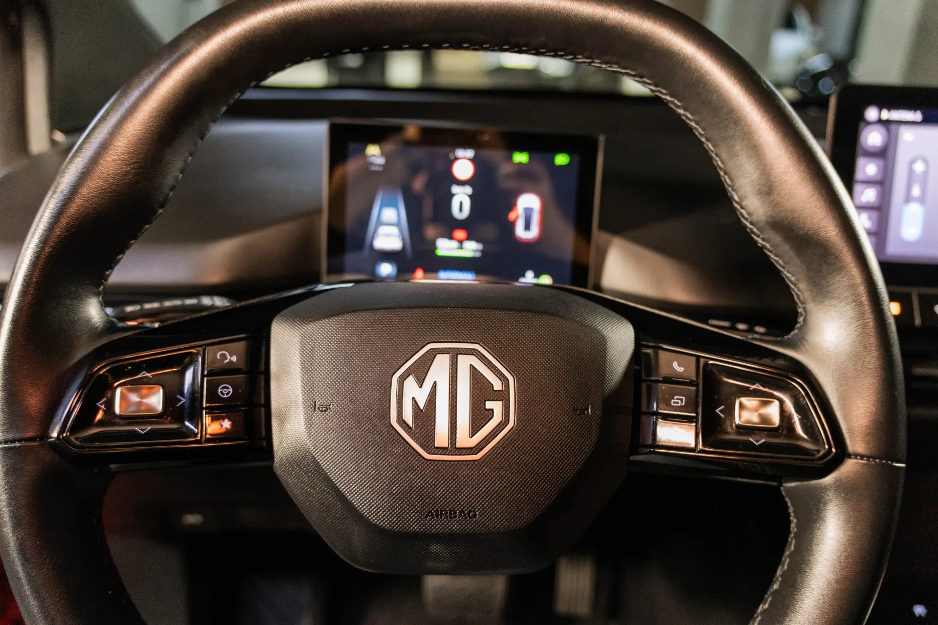 MG MG4 64 kWh Comfort 19