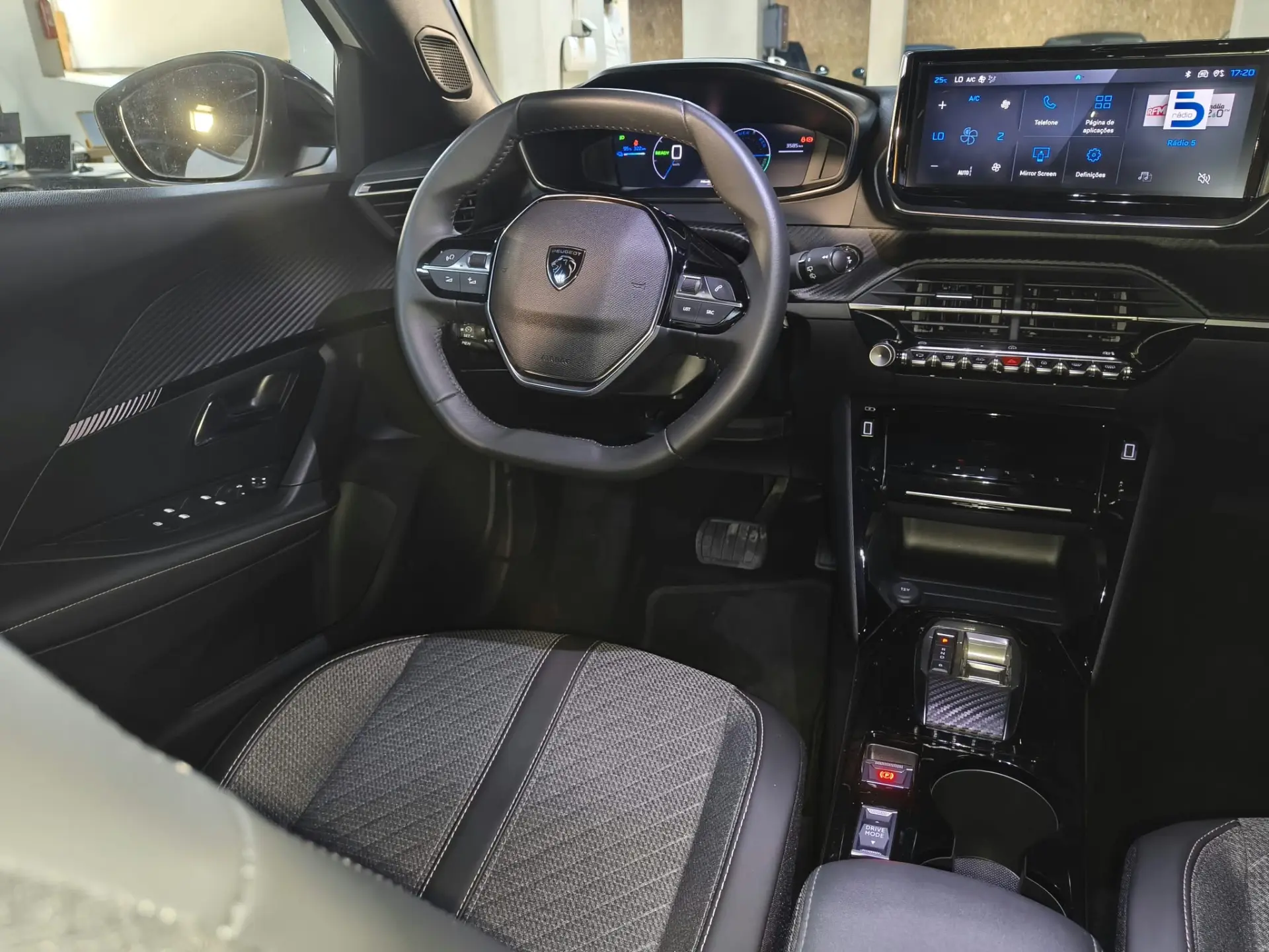 Peugeot e-2008 54 kWh Allure Allure 20