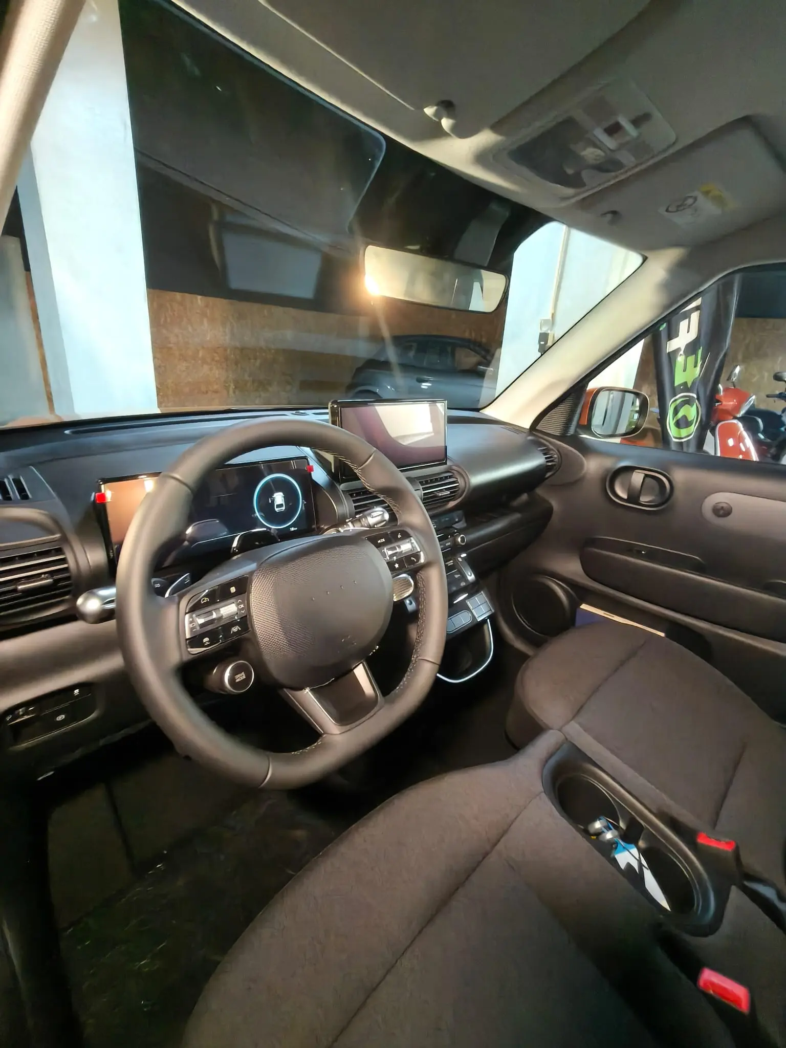 Hyundai Inster 49 kWh Style Plus 22