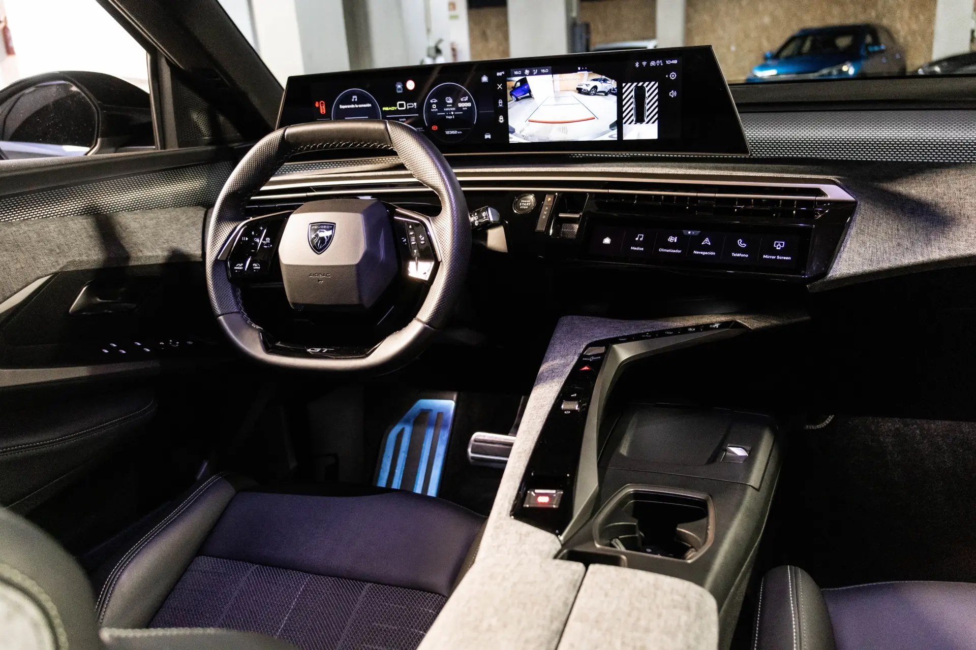 Peugeot E-5008 73 kWh GT 21