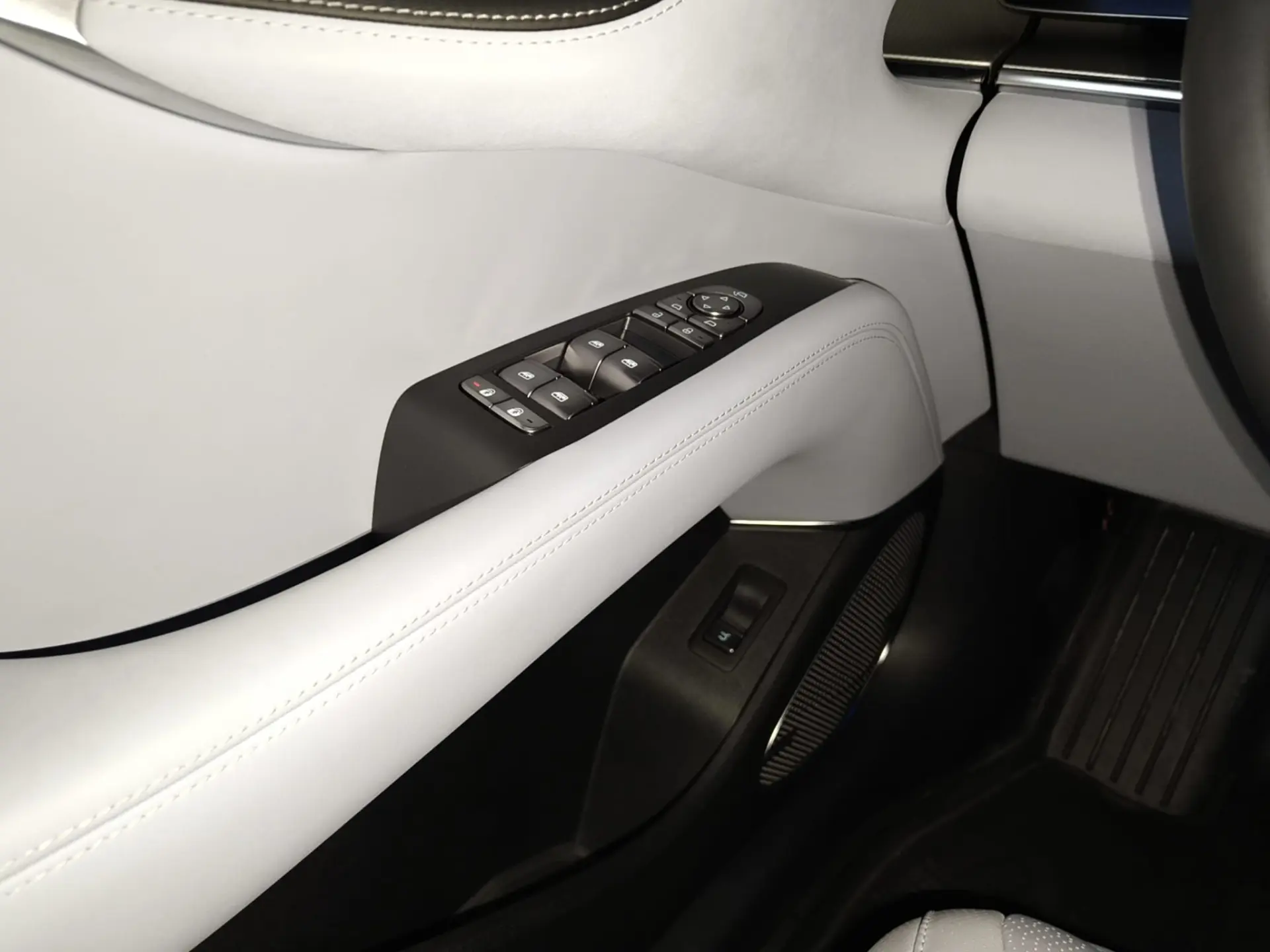 BYD Sealion 7 Sealion7 91.3 kWh Excellence AWD 35