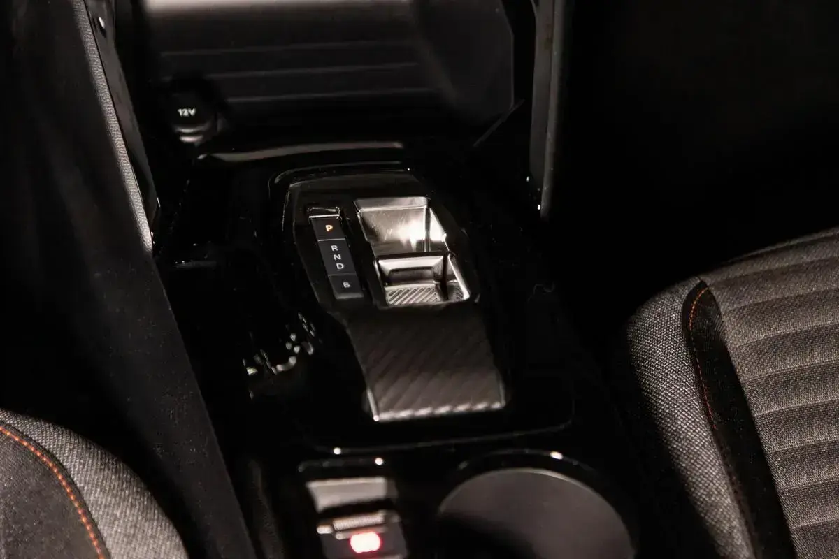 Peugeot e-208 50 kWh Allure 31