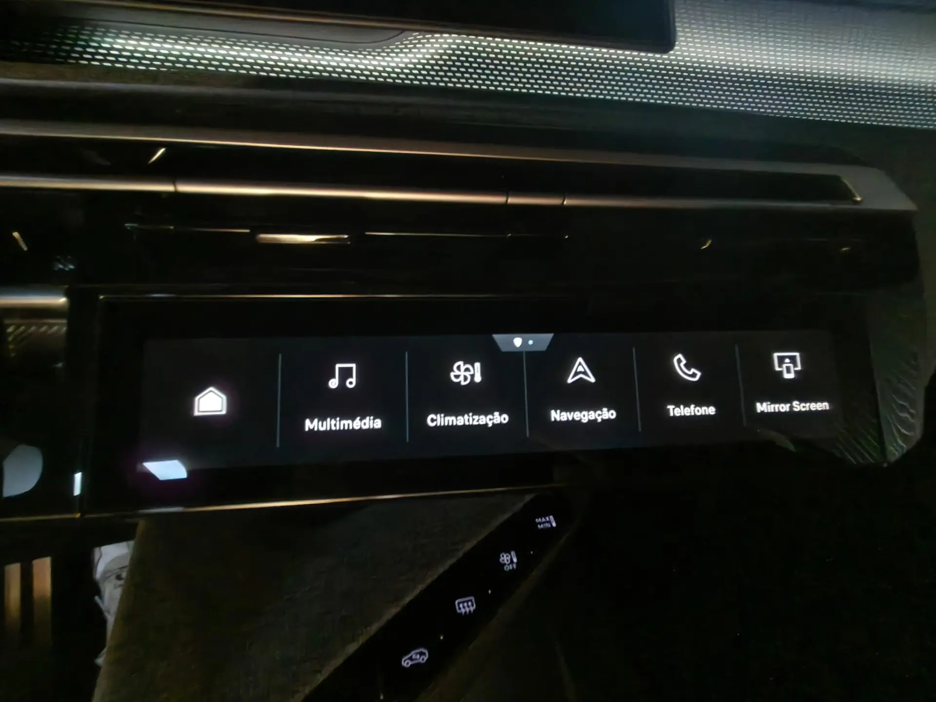 Peugeot E-5008 73 kWh GT 24