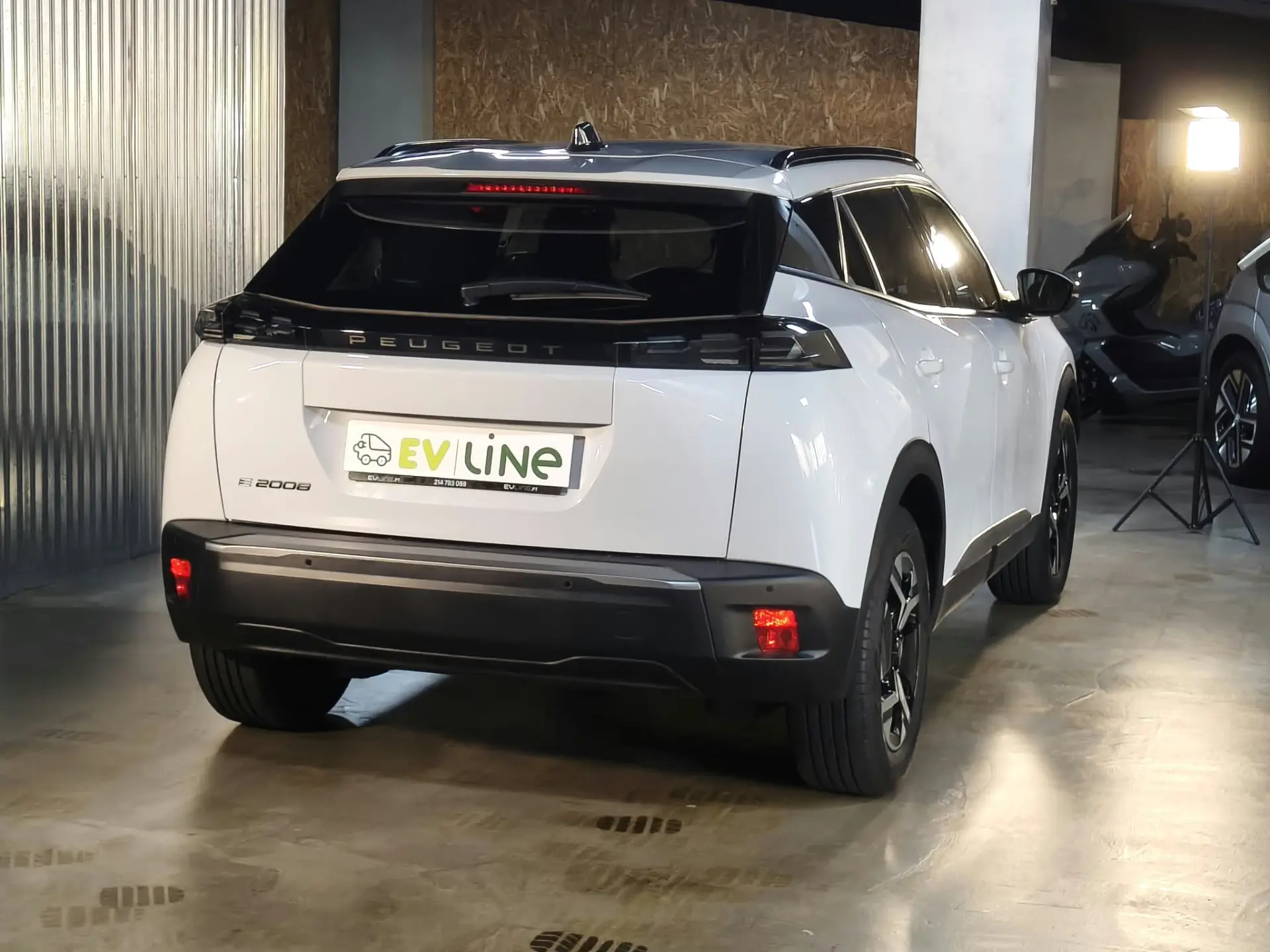 Peugeot e-2008 54 kWh Allure Allure 11