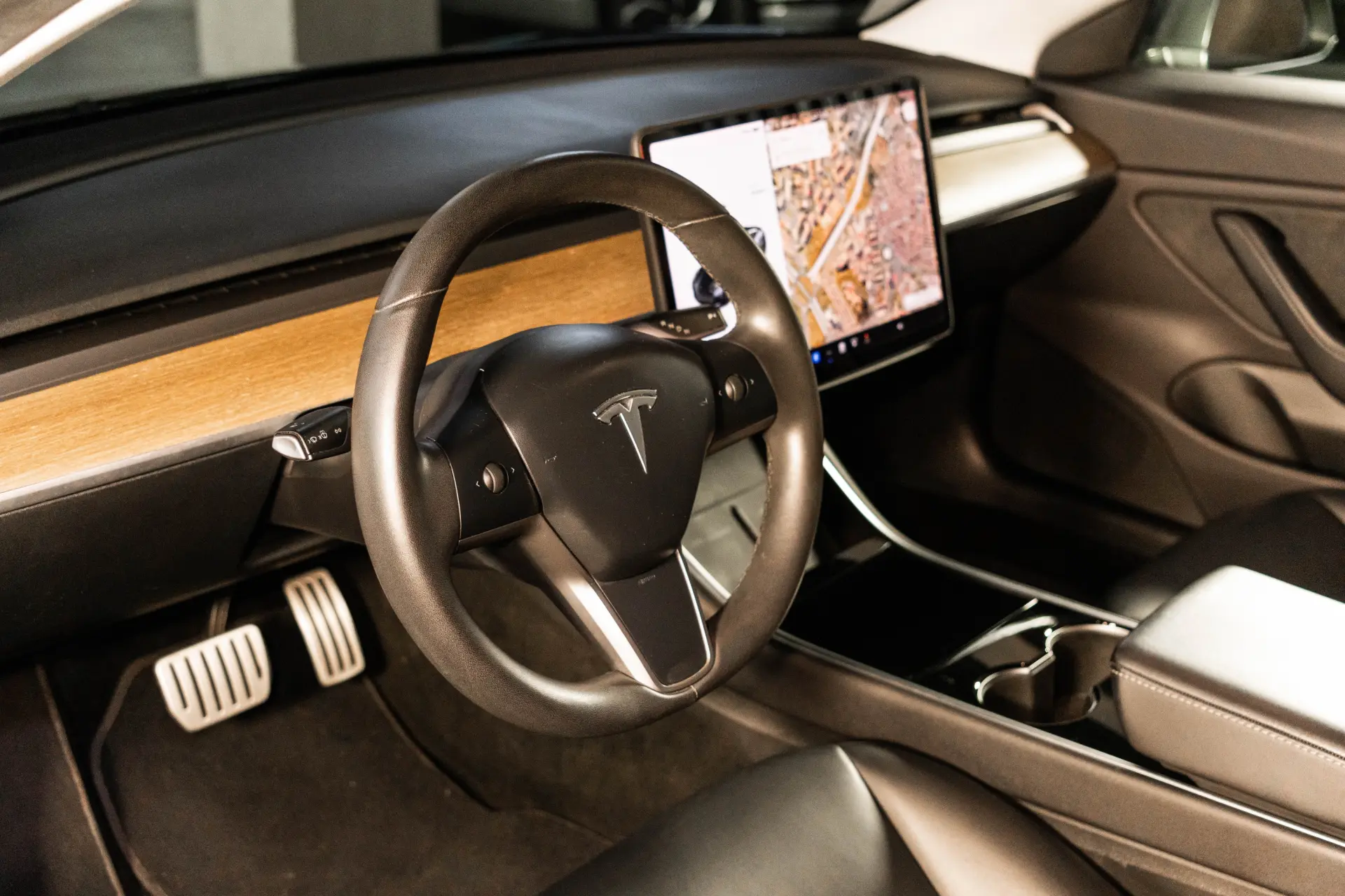 Tesla Model 3 Performance Dual Motor AWD 15