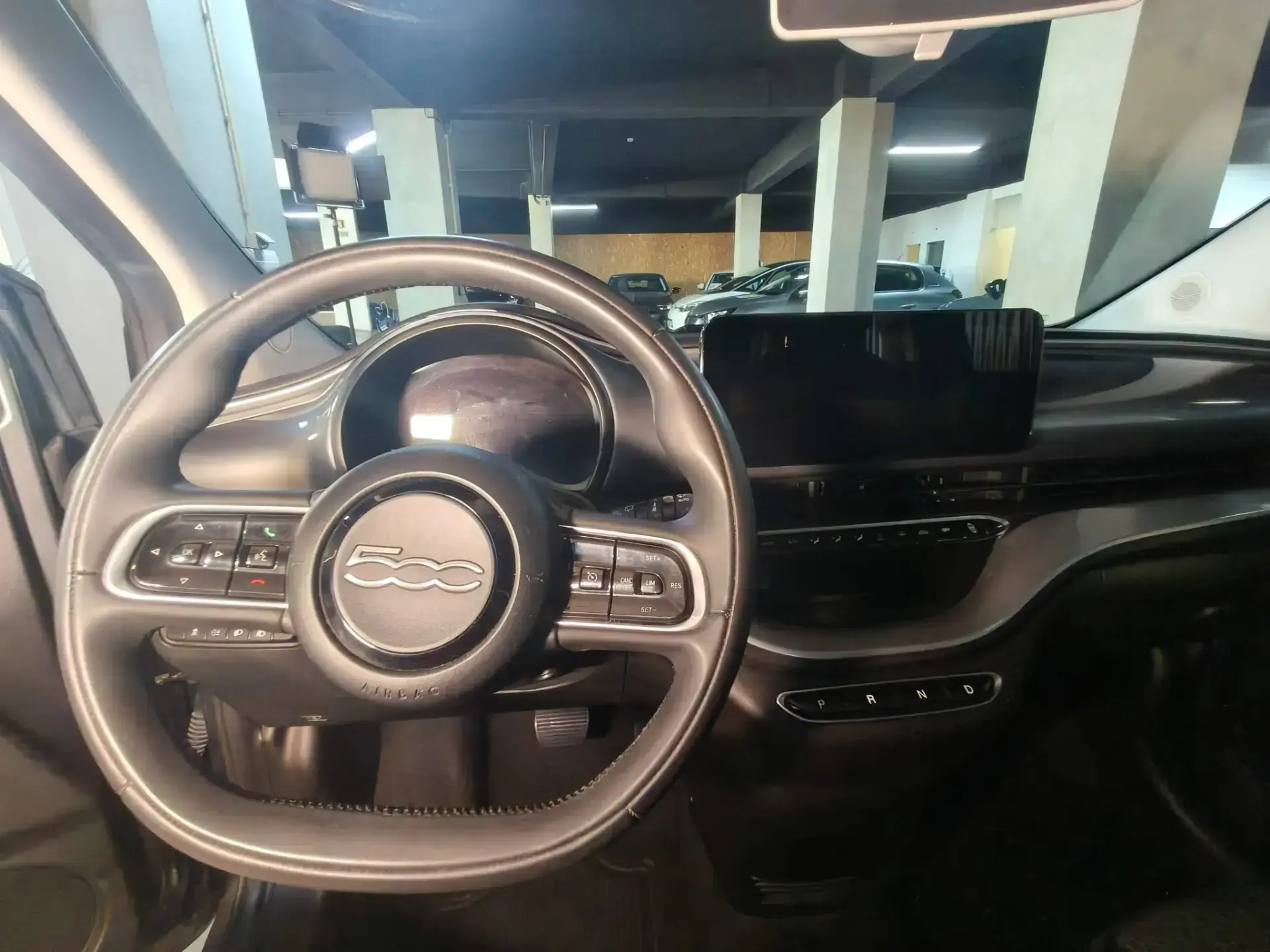 Fiat 500e 42 kWh Icon 14