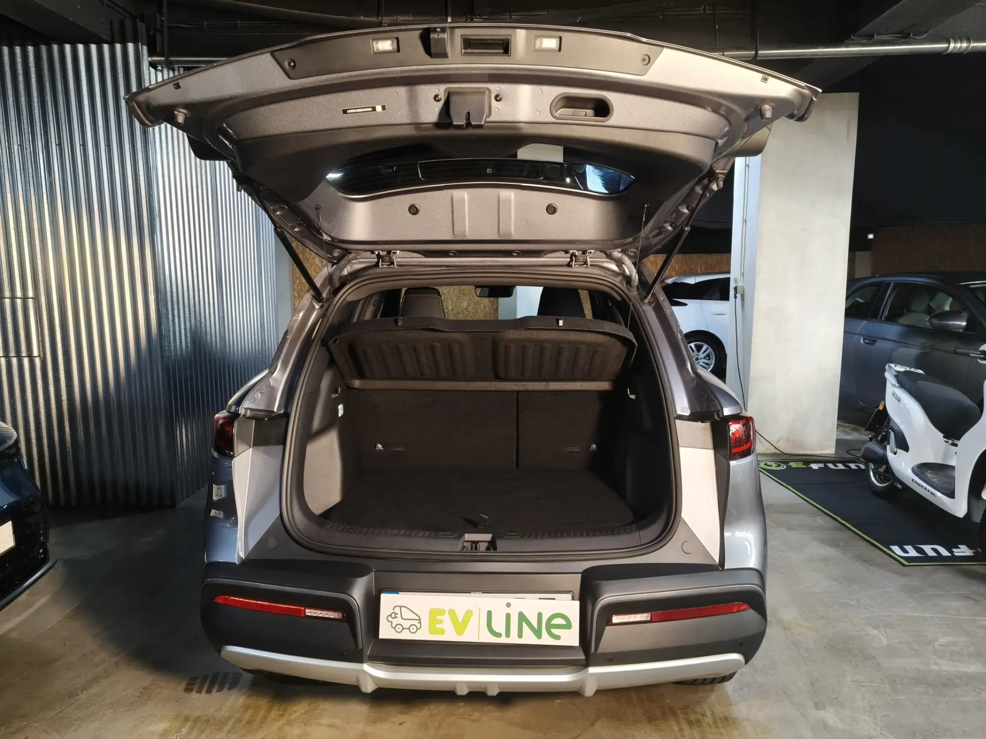 BYD Atto 2 45.1 kWh Boost 11