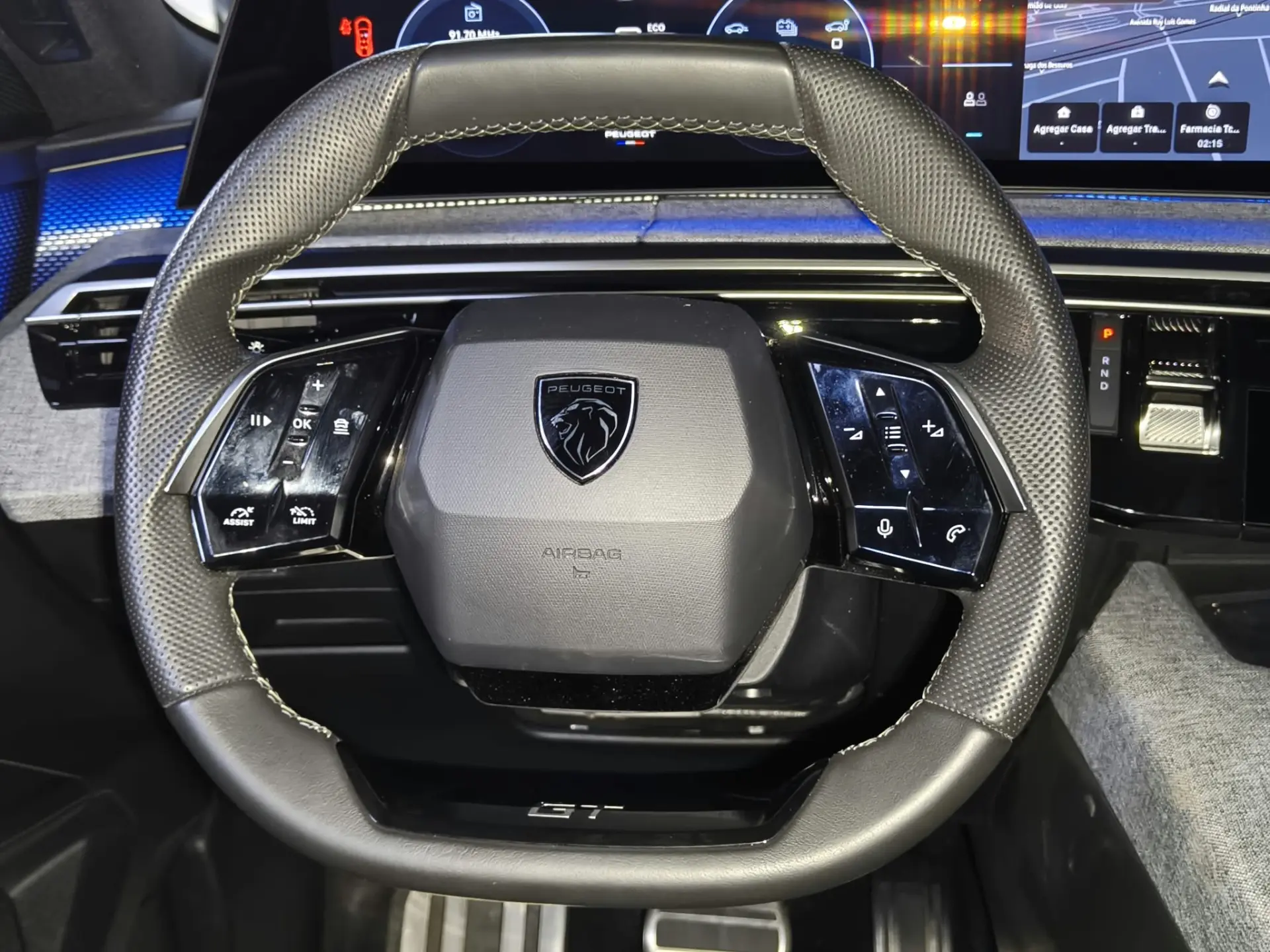 Peugeot E-5008 210 GT Exclusive 22