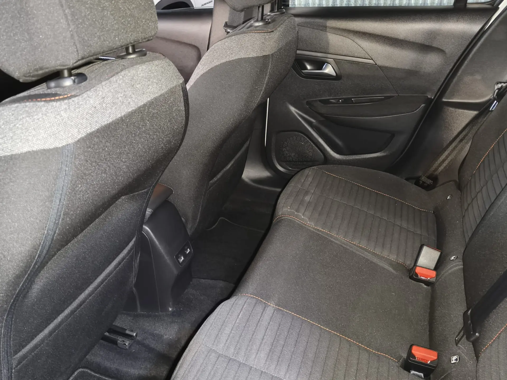 Peugeot e-208 50 kWh Active Pack 22