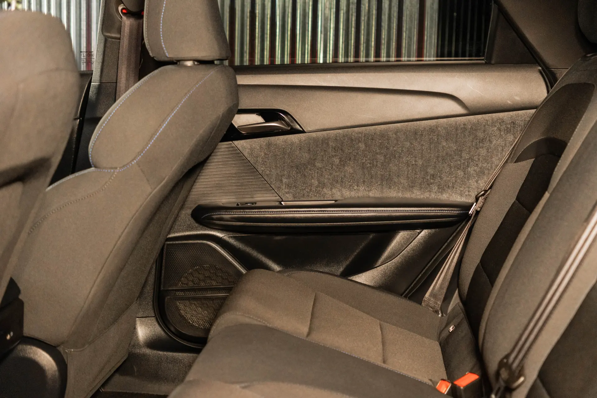 MG MG4 64 kWh Comfort 28