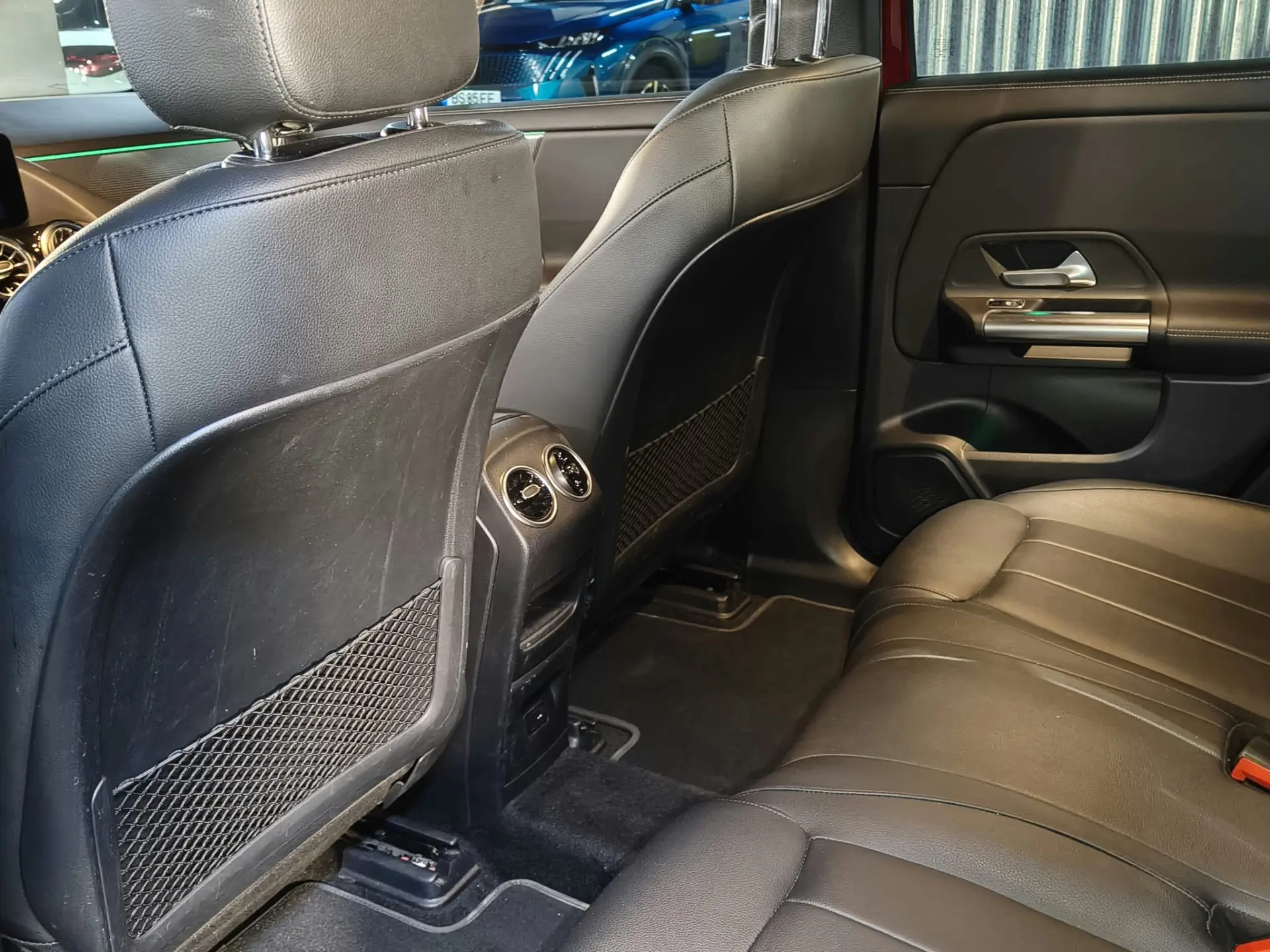 Mercedes-Benz EQA 250 Progressive 28