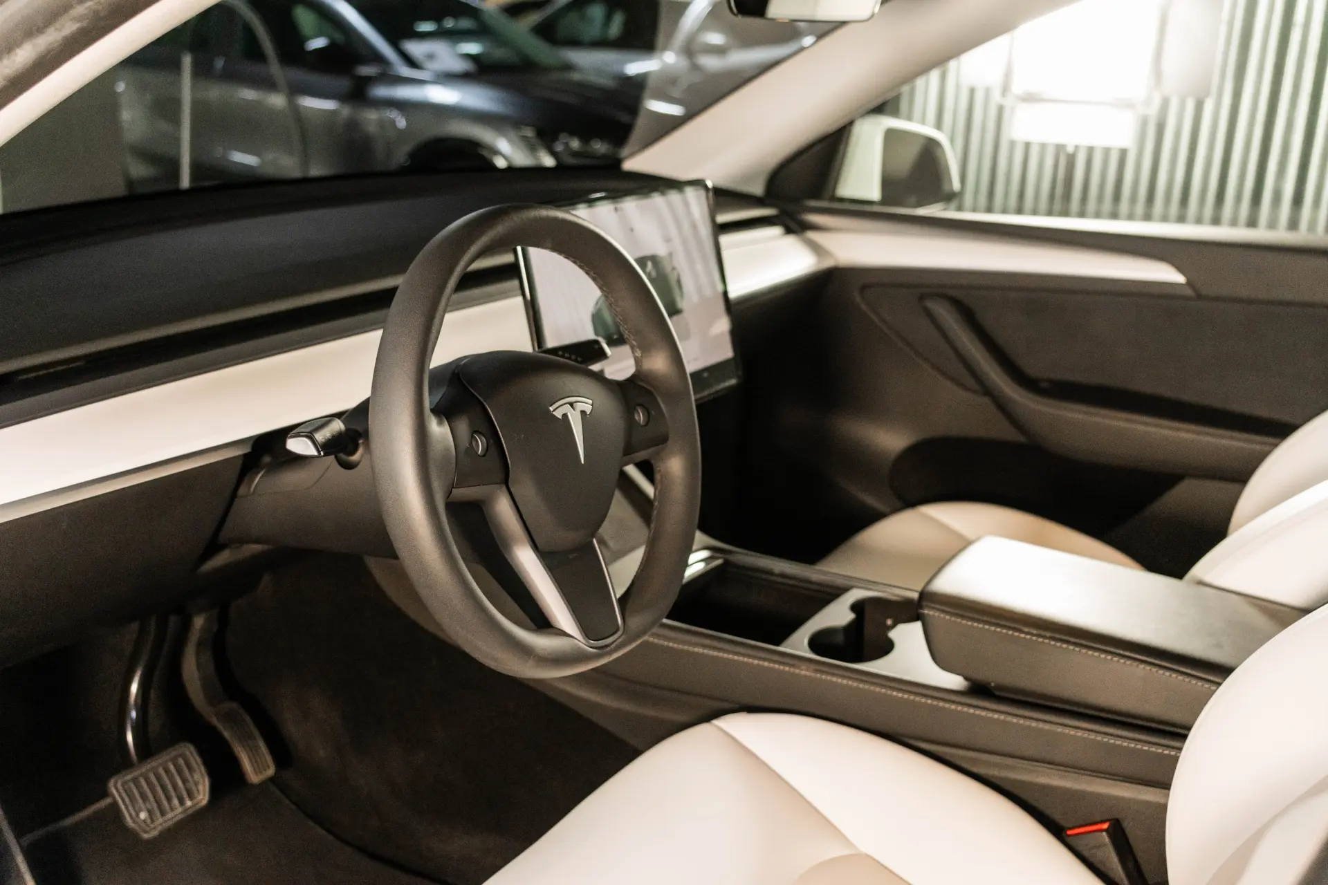 Tesla Model Y Tração Traseira 15