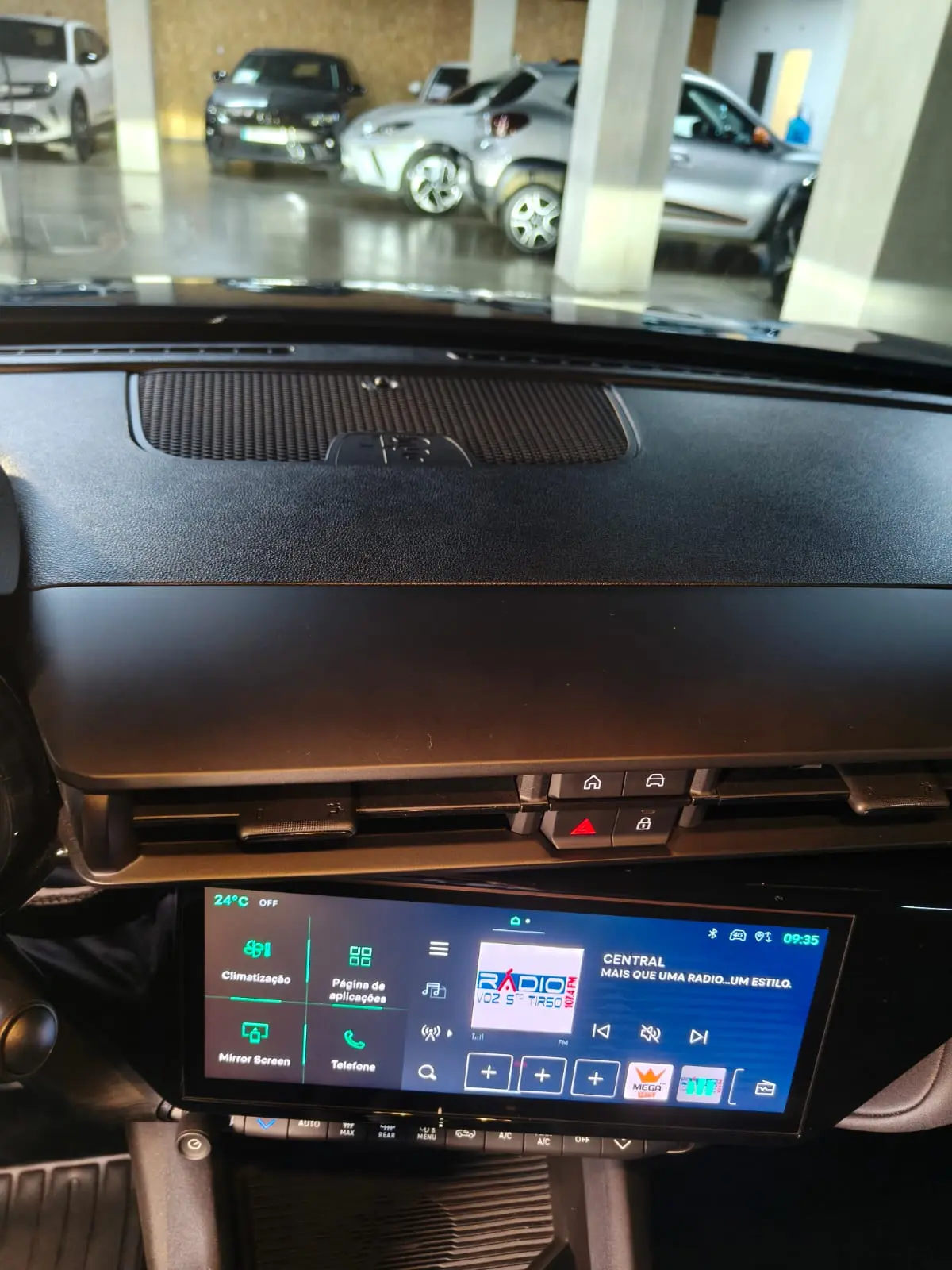 Alfa Romeo Junior Elletrica 50 kWh 15