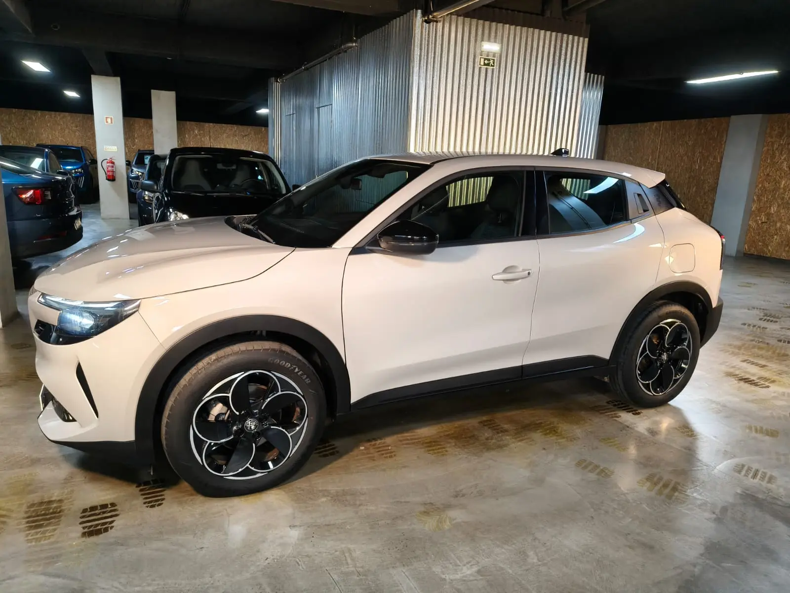 Alfa Romeo Junior Elletrica 50 kWh 2