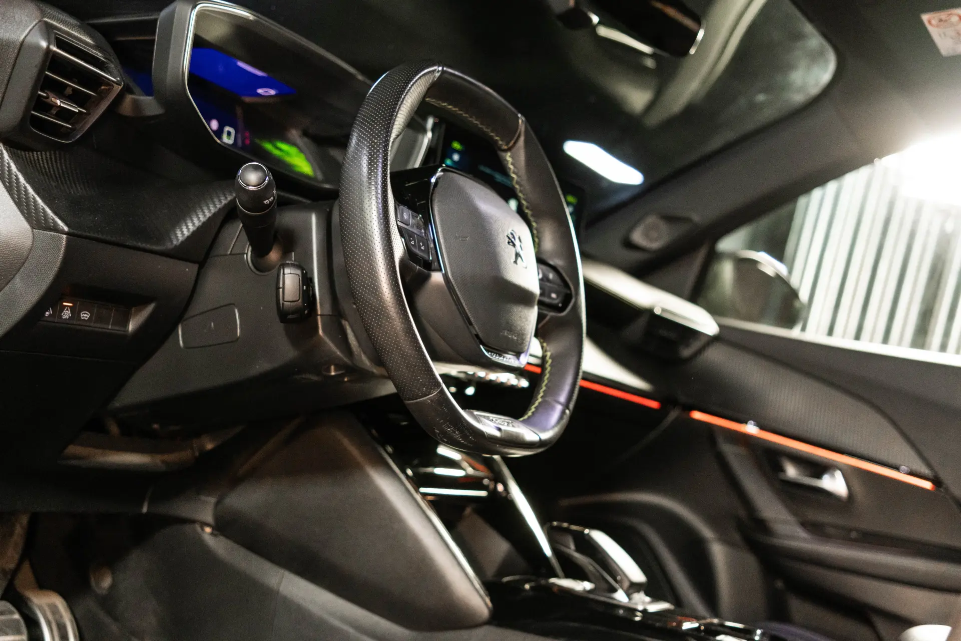 Peugeot e-2008 GT Pack 17