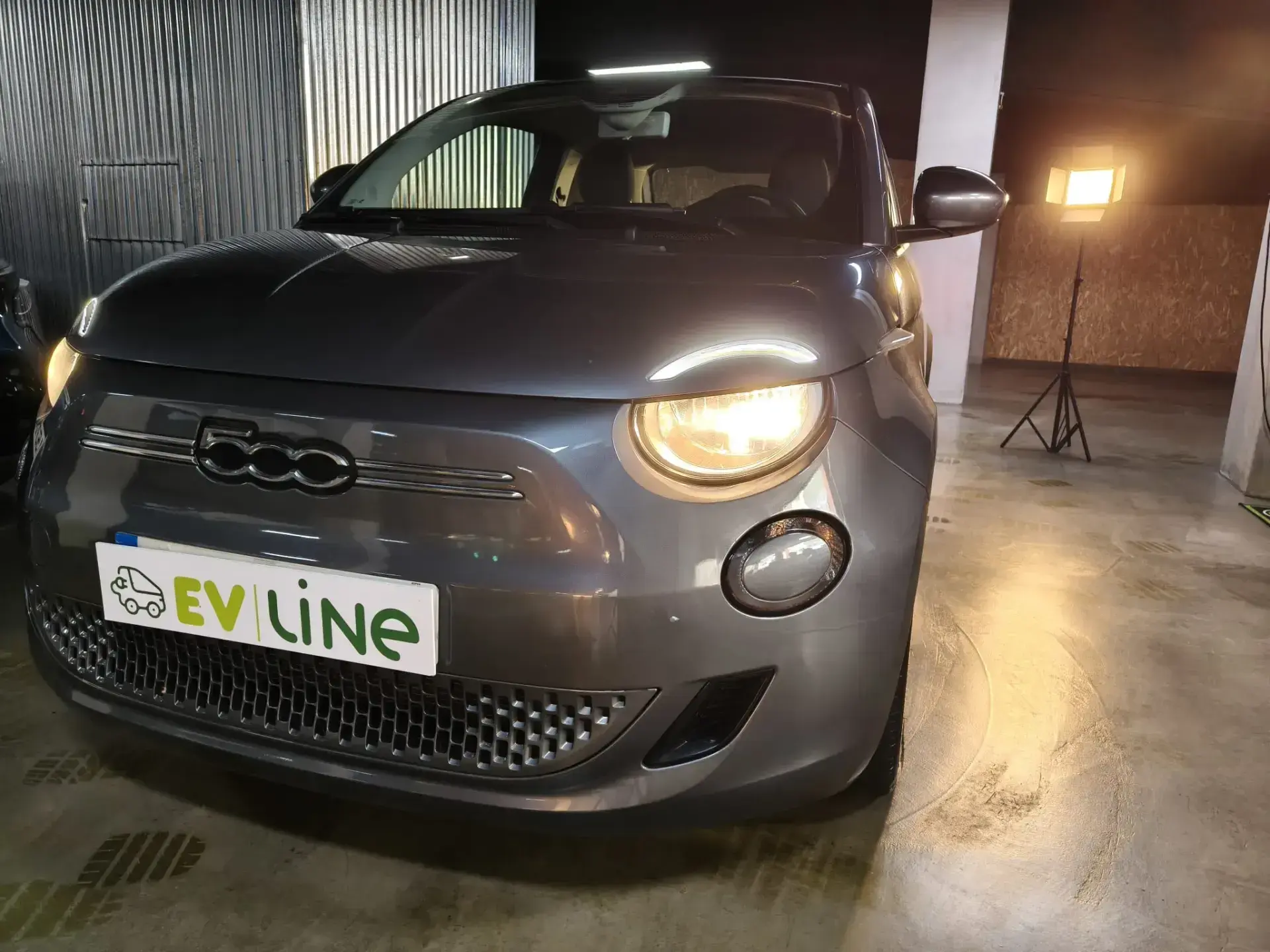 Fiat 500e 42 kWh Icon 10