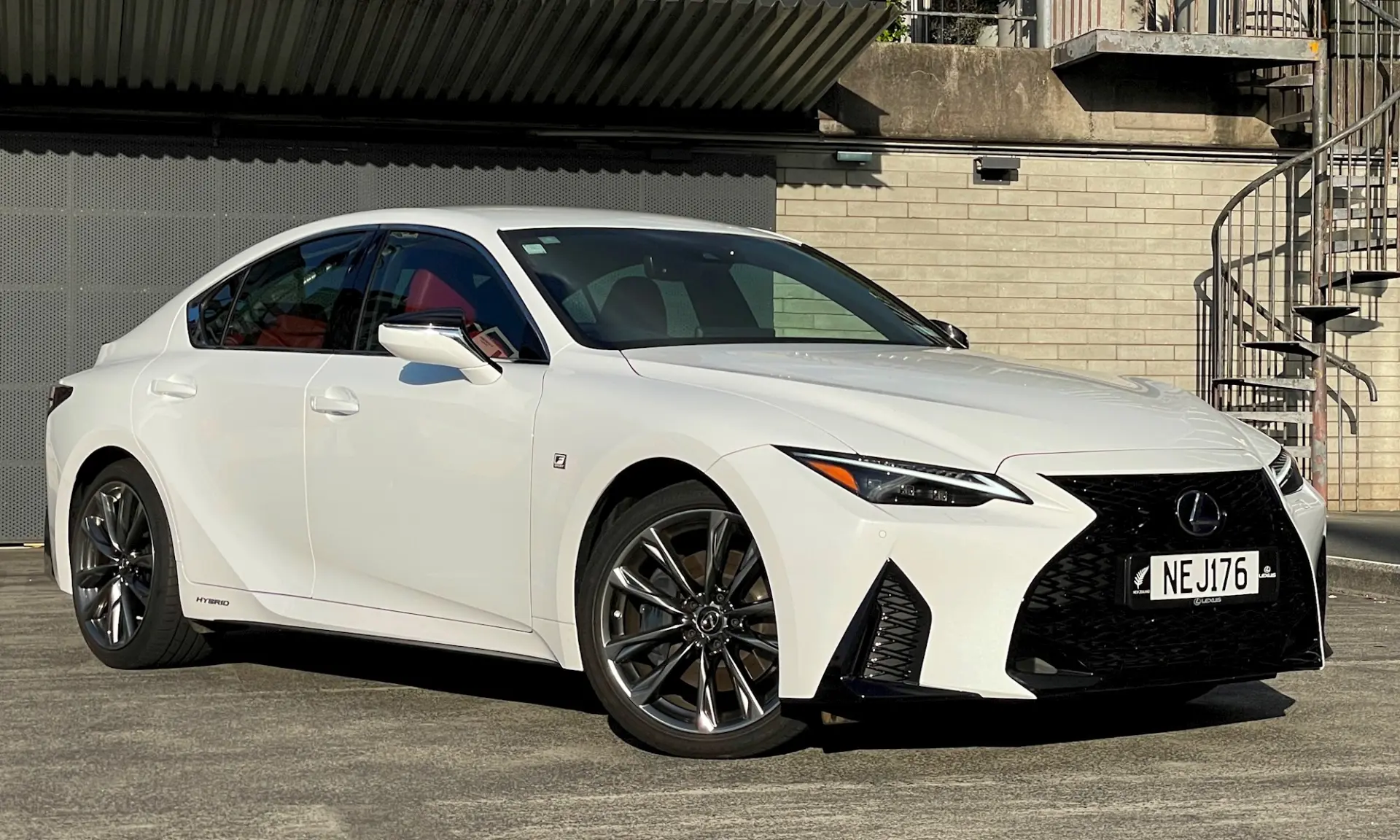 Lexus IS 300H Executive 1