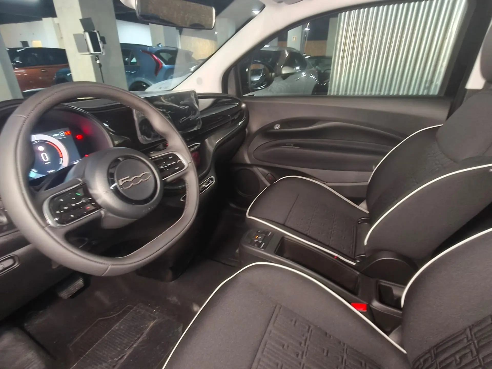 Fiat 500e 42 kWh Icon 10