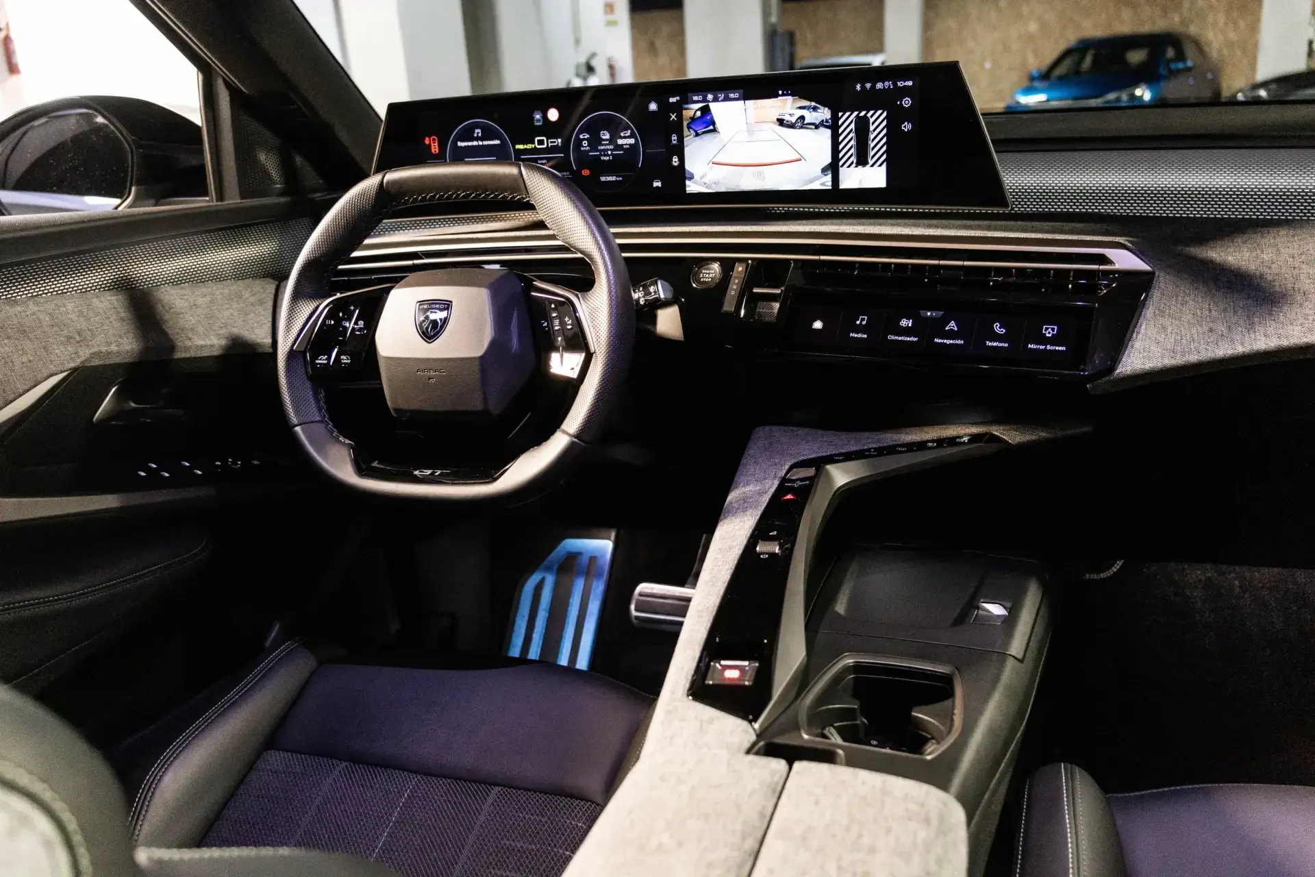 Peugeot E-5008 73 kWh GT 36