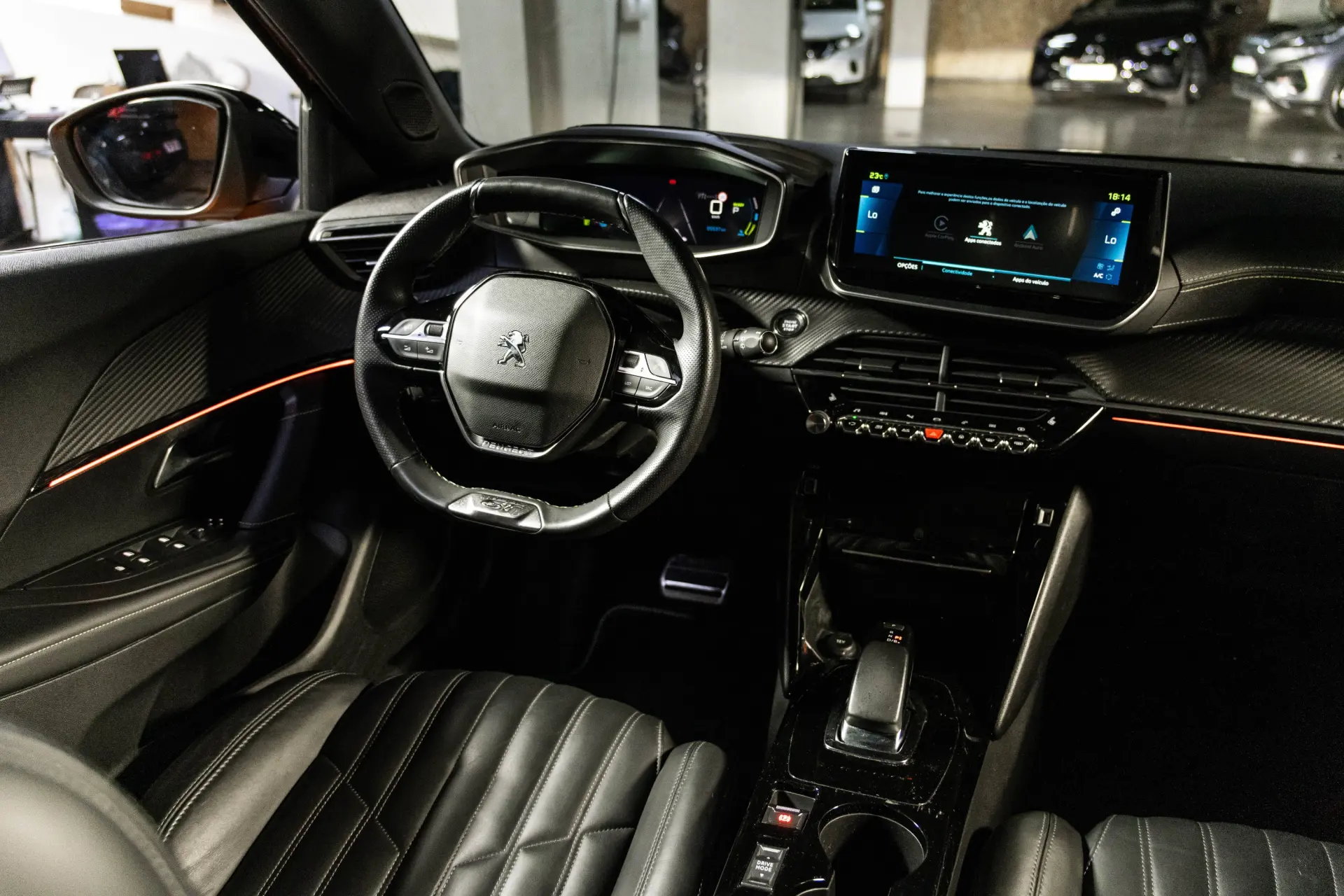Peugeot e-2008 GT Pack 20