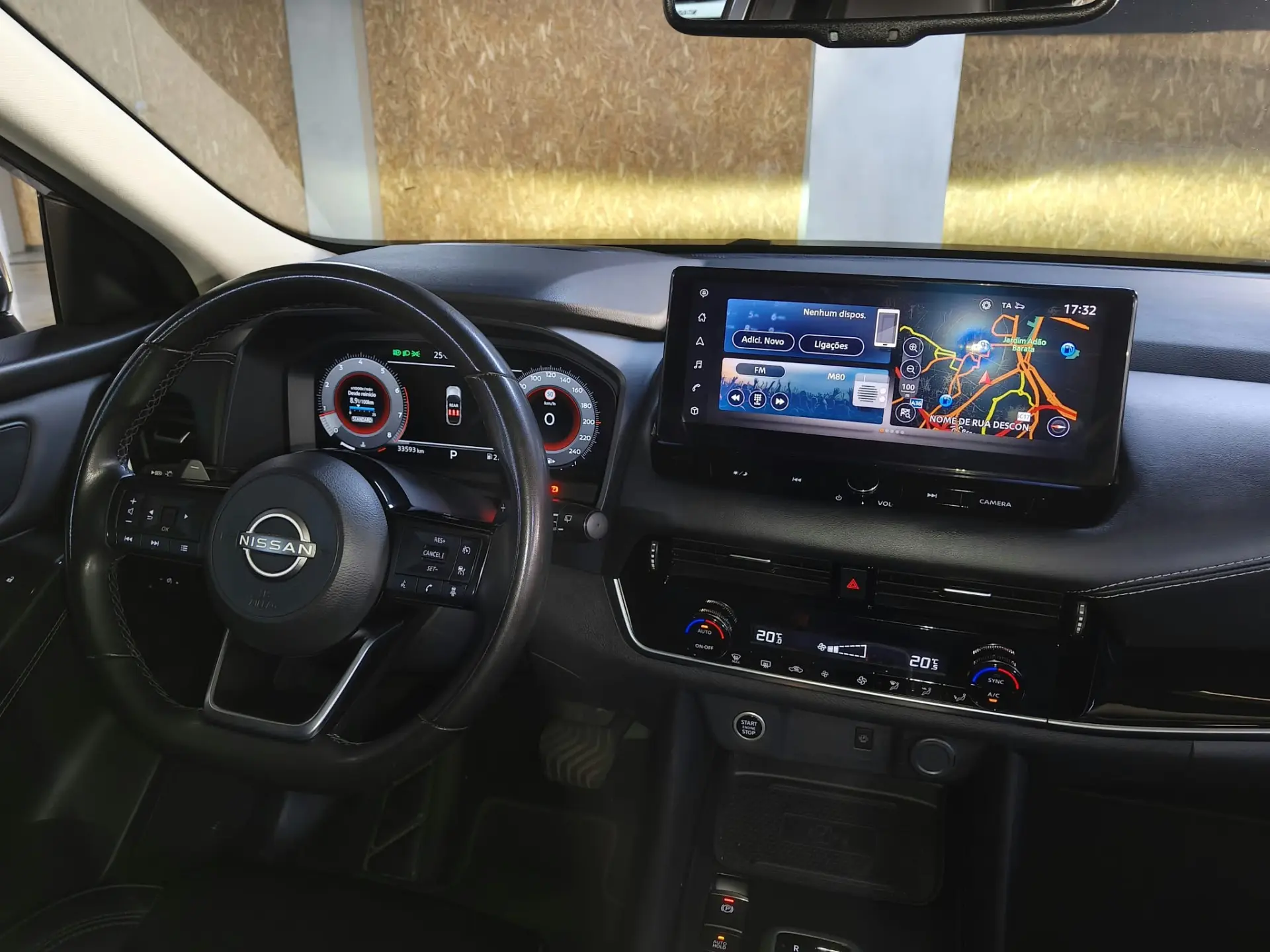 Nissan Qashqai 1.3 DIG-T N-Connecta LED Xtronic 24