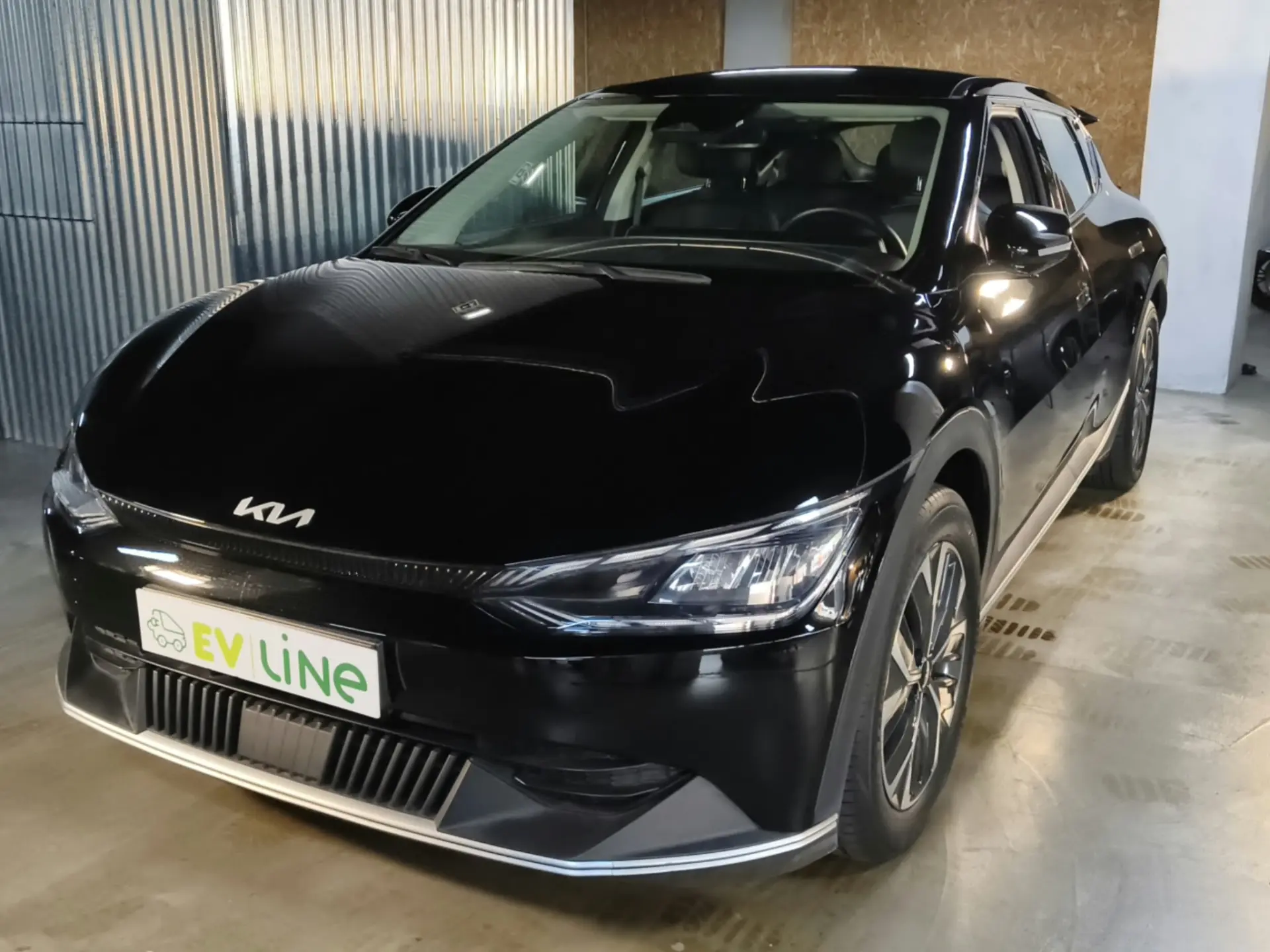 Kia EV6 77,4-kWh Business 8