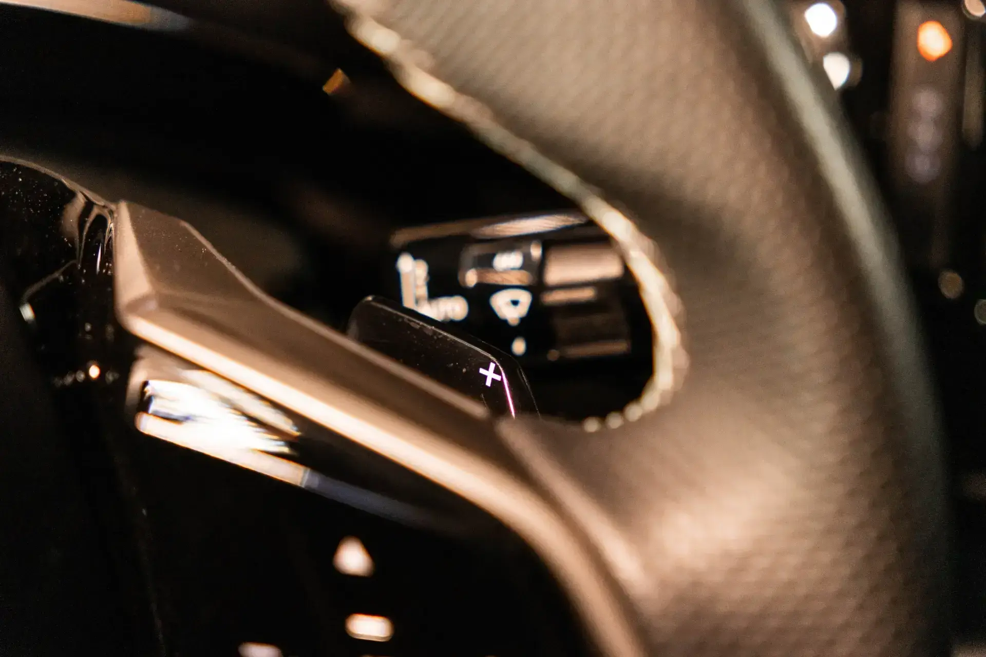 Peugeot E-5008 73 kWh GT 41