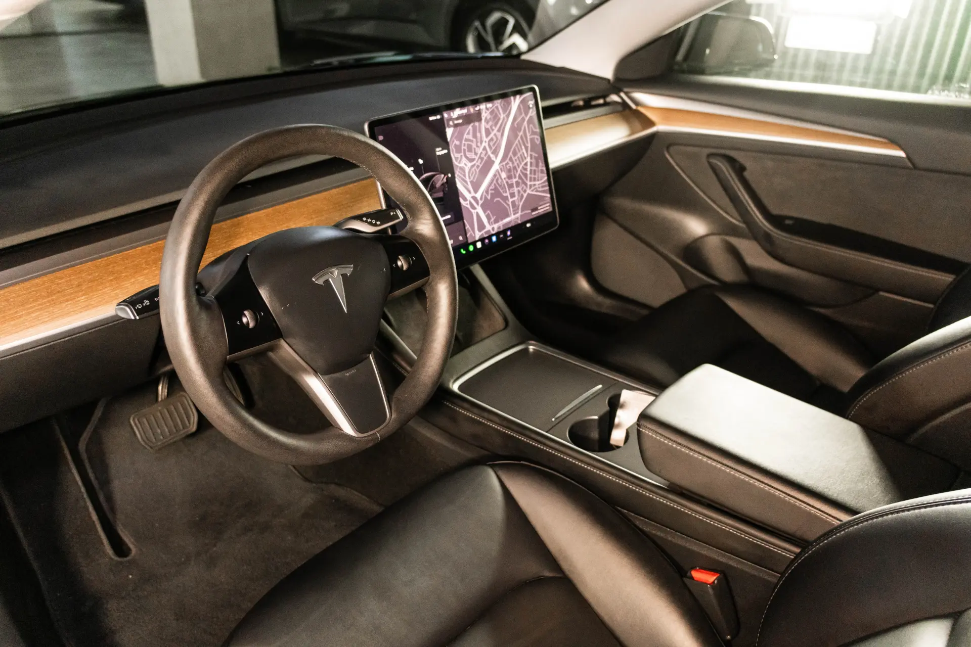 Tesla Model 3 Long Range AWD Dual Motor 17