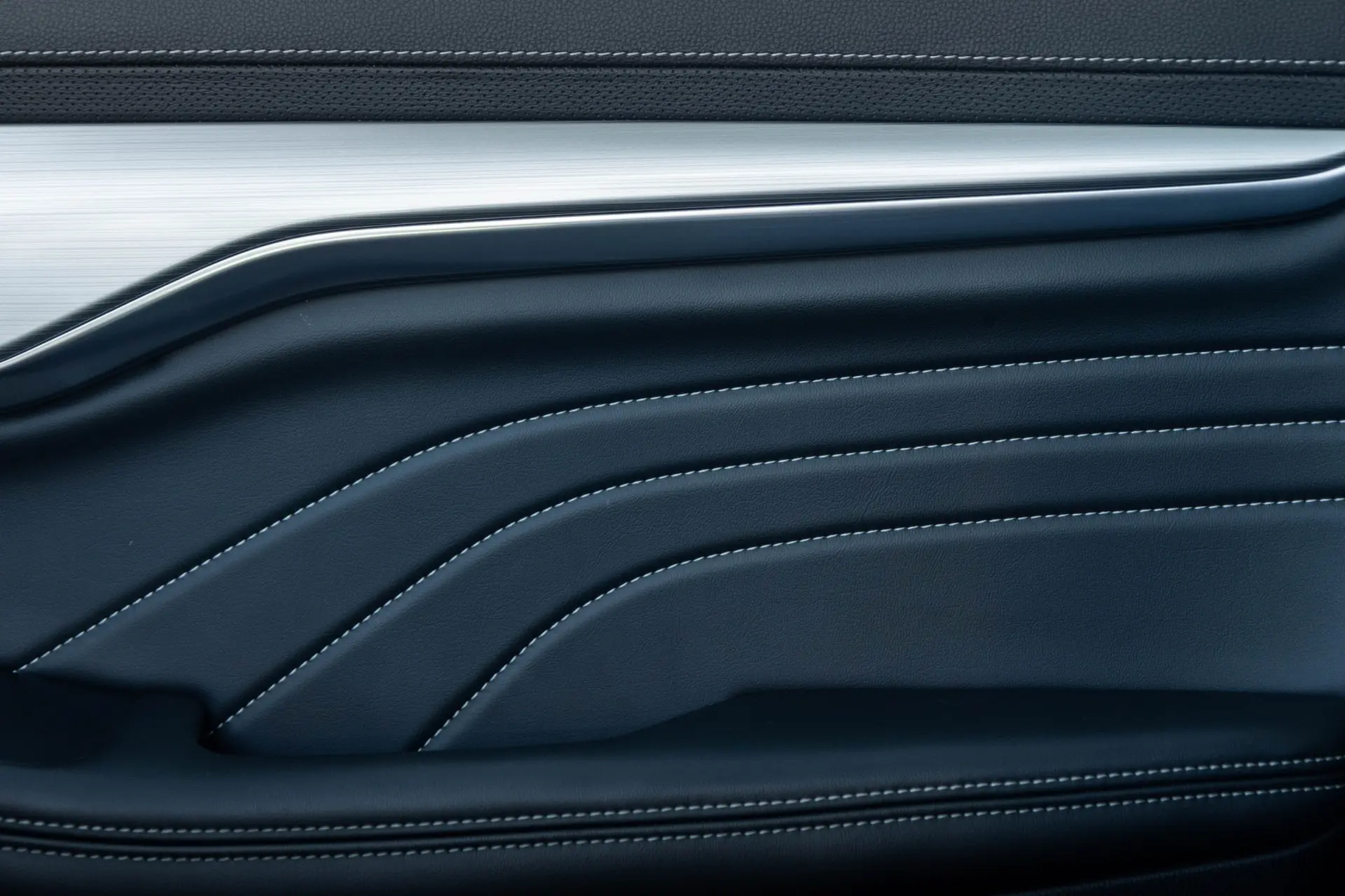 MG Marvel R 70 kWh Luxury 41