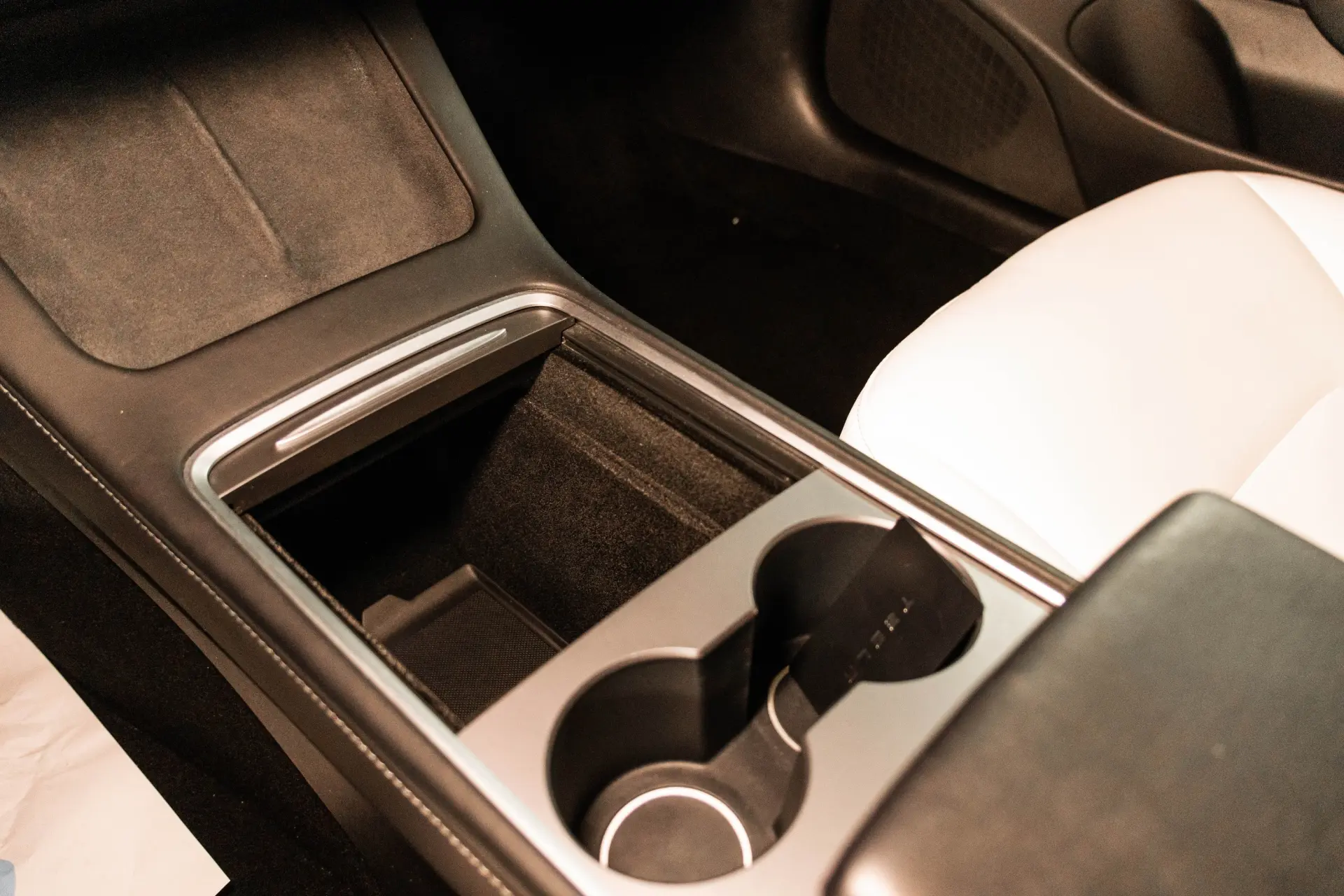 Tesla Model 3 Long Range Tração Integral 26
