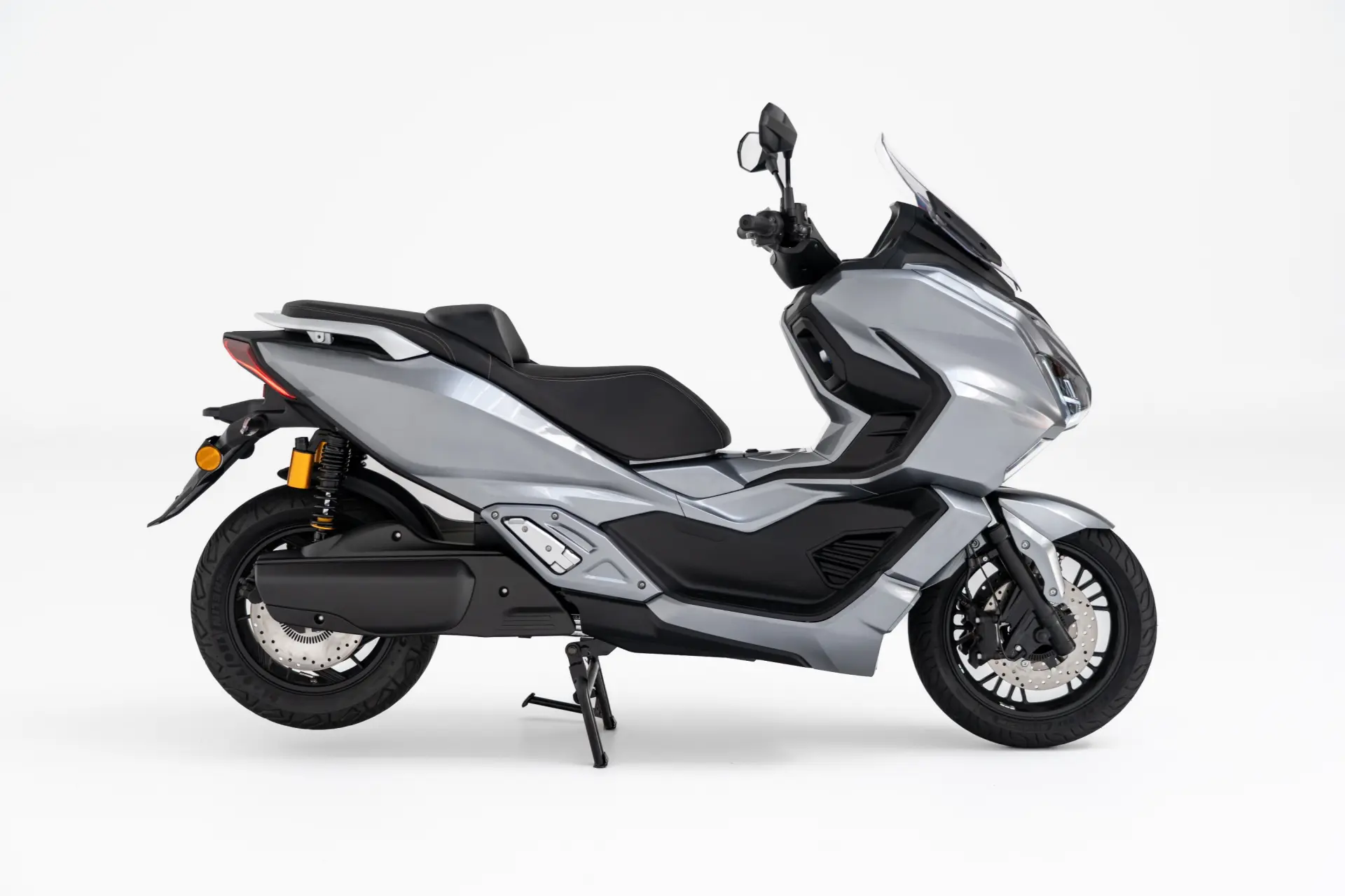 Efun Lion 180 4