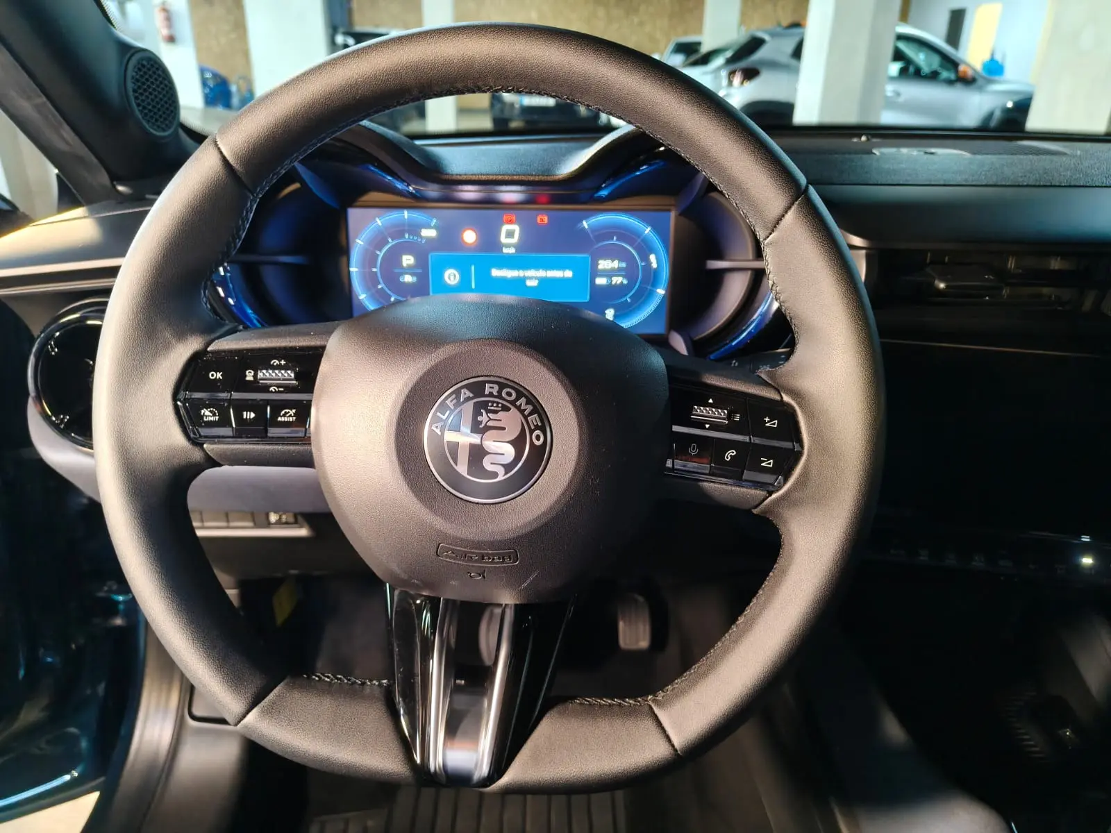 Alfa Romeo Junior Elletrica 50 kWh 19