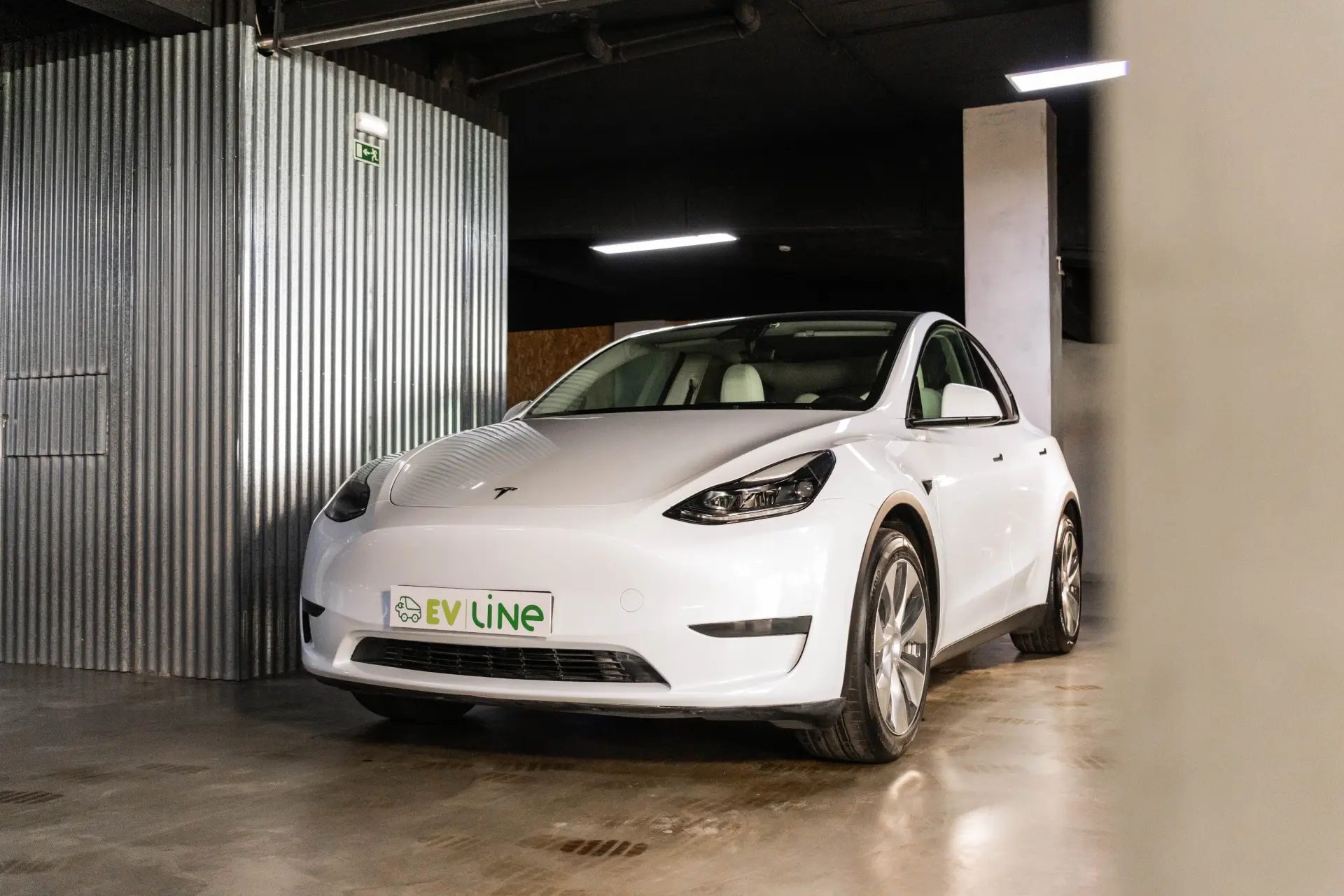 Tesla Model Y Tração Traseira 4