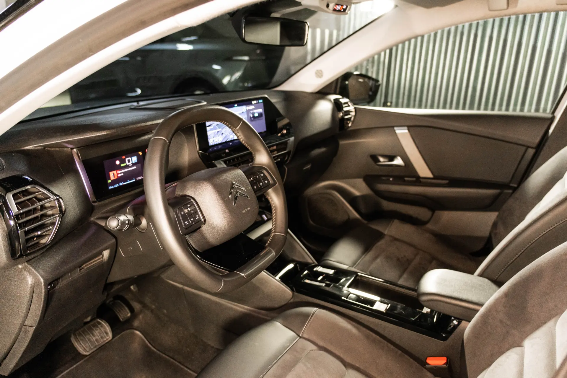 Citroën e-C4 50 kWh E-Series Collection 17