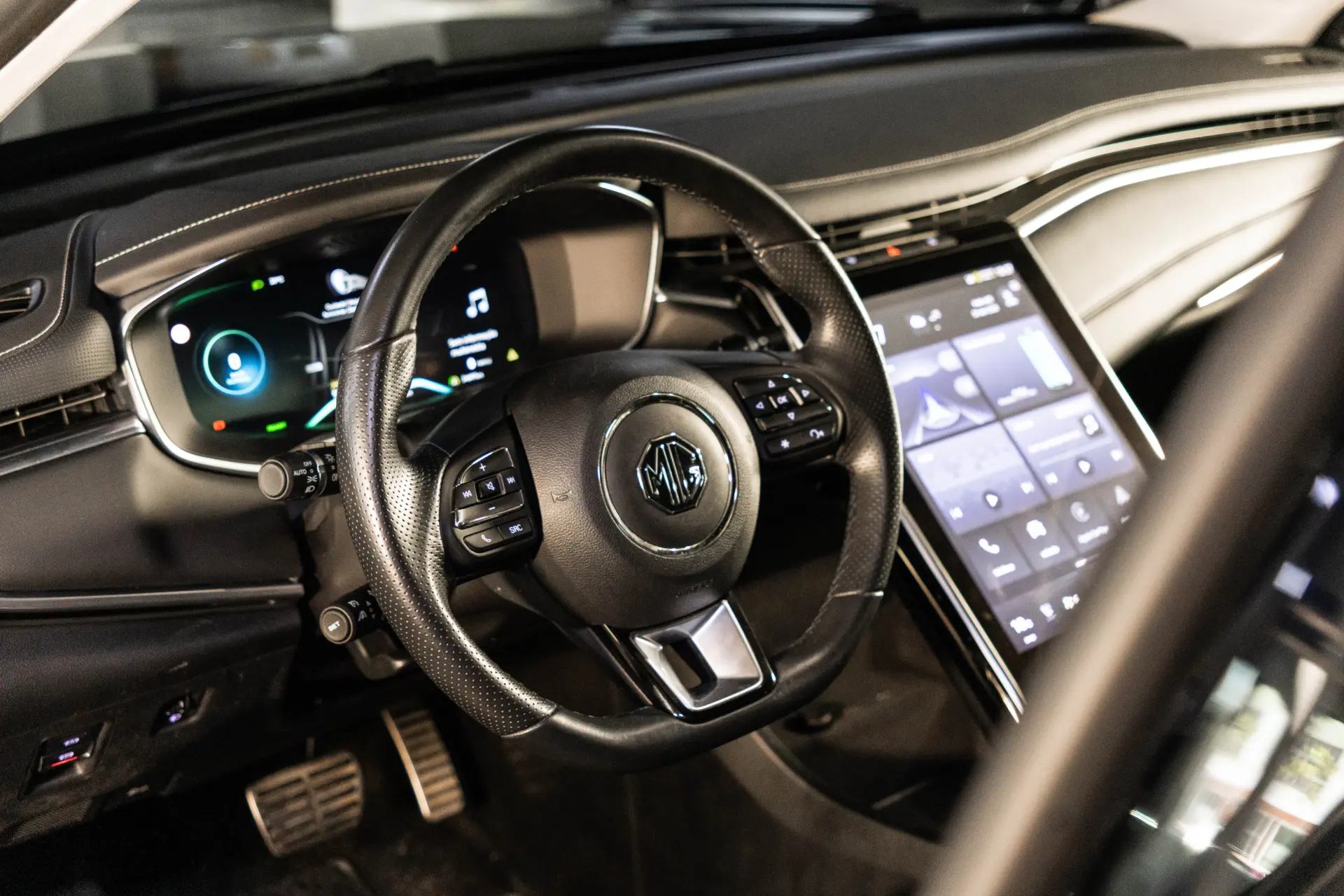 MG Marvel R 70 kWh Luxury 19