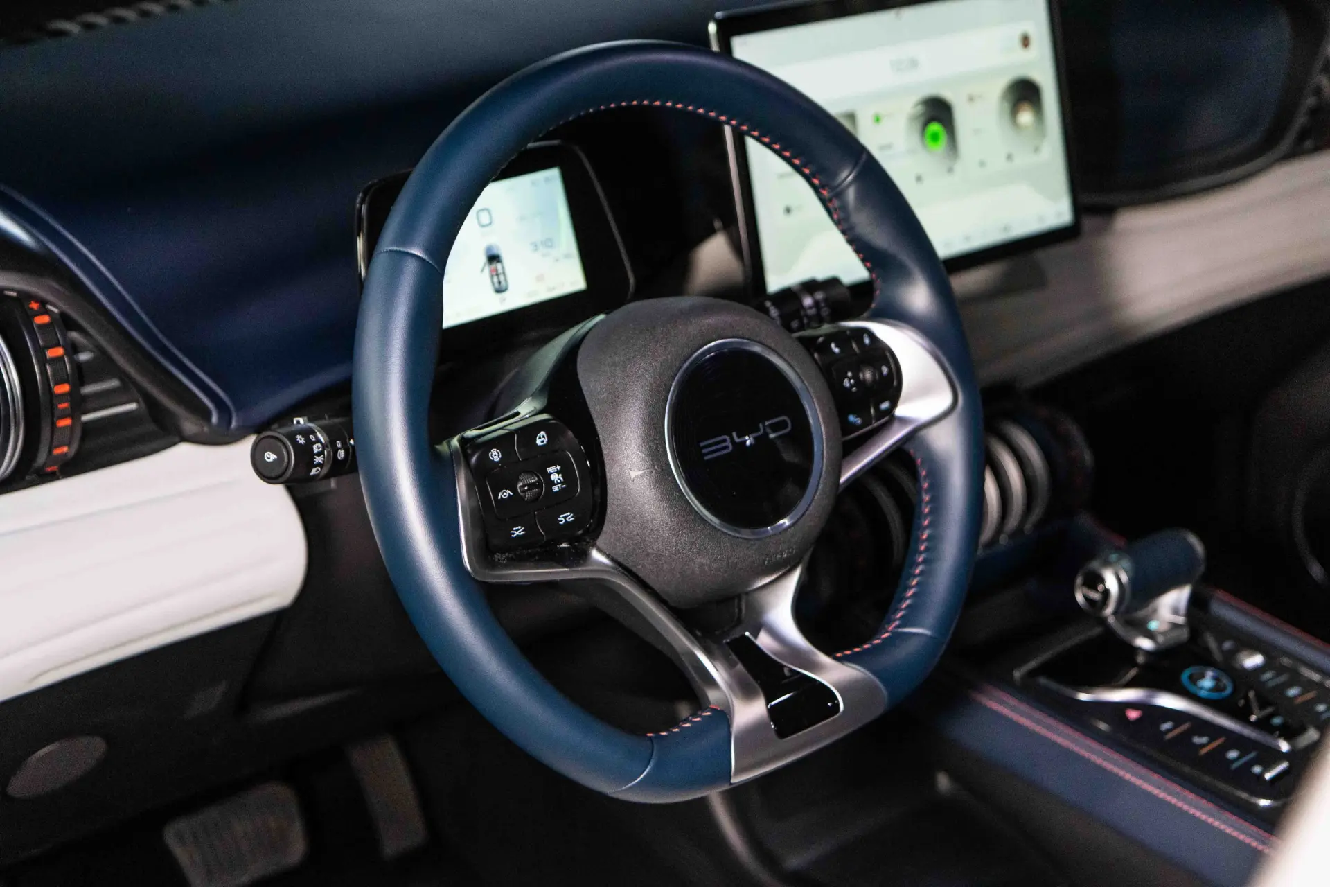 BYD Atto 3 60.48 kWh Design 23