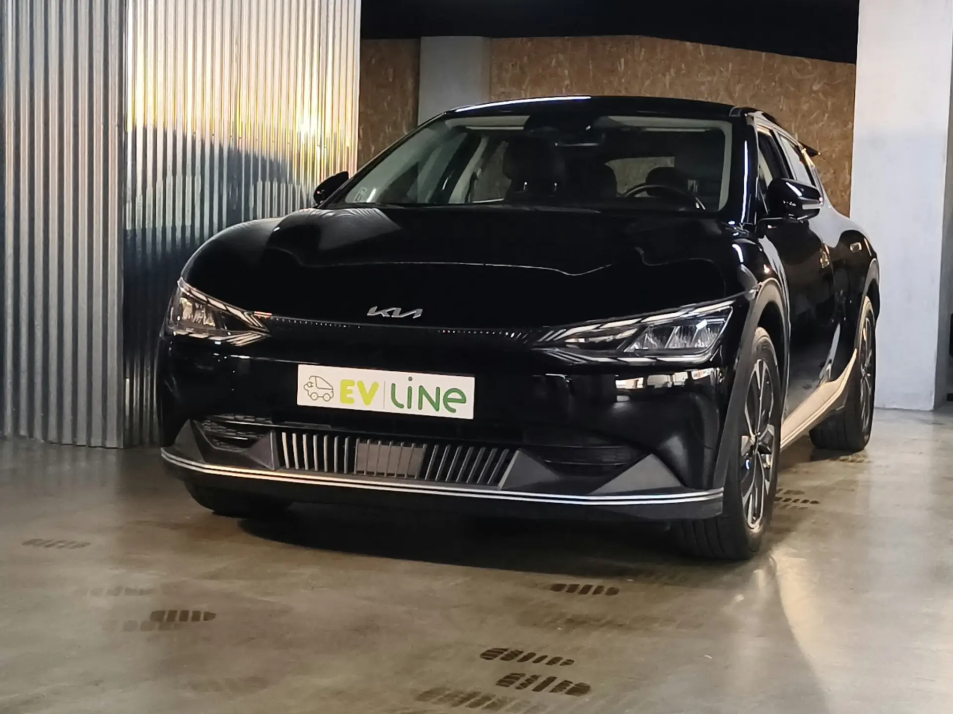 Kia EV6 77,4-kWh Business 5