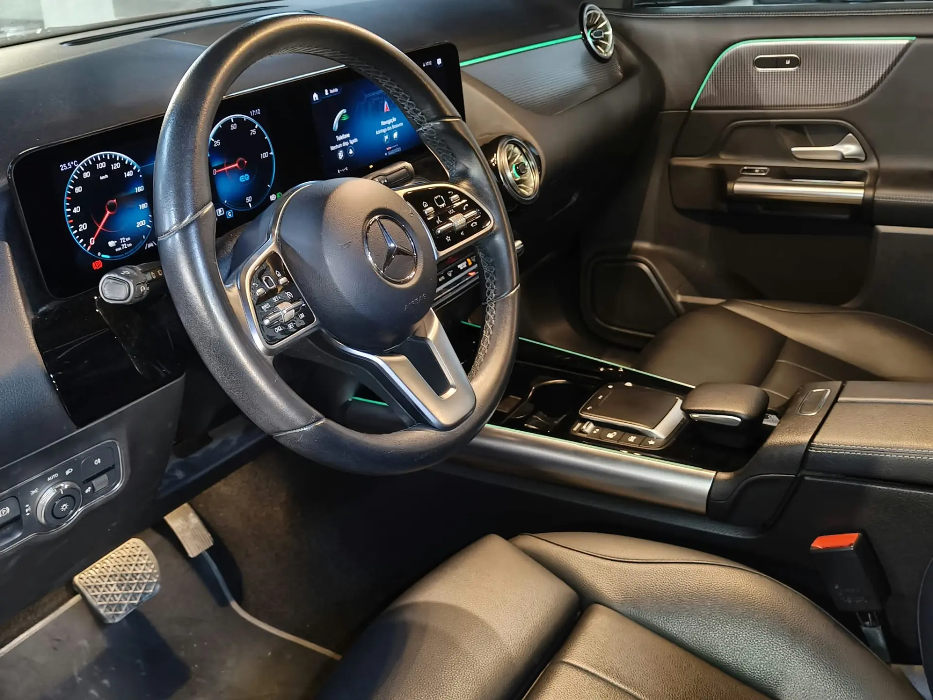 Mercedes-Benz EQA 250 Progressive 29