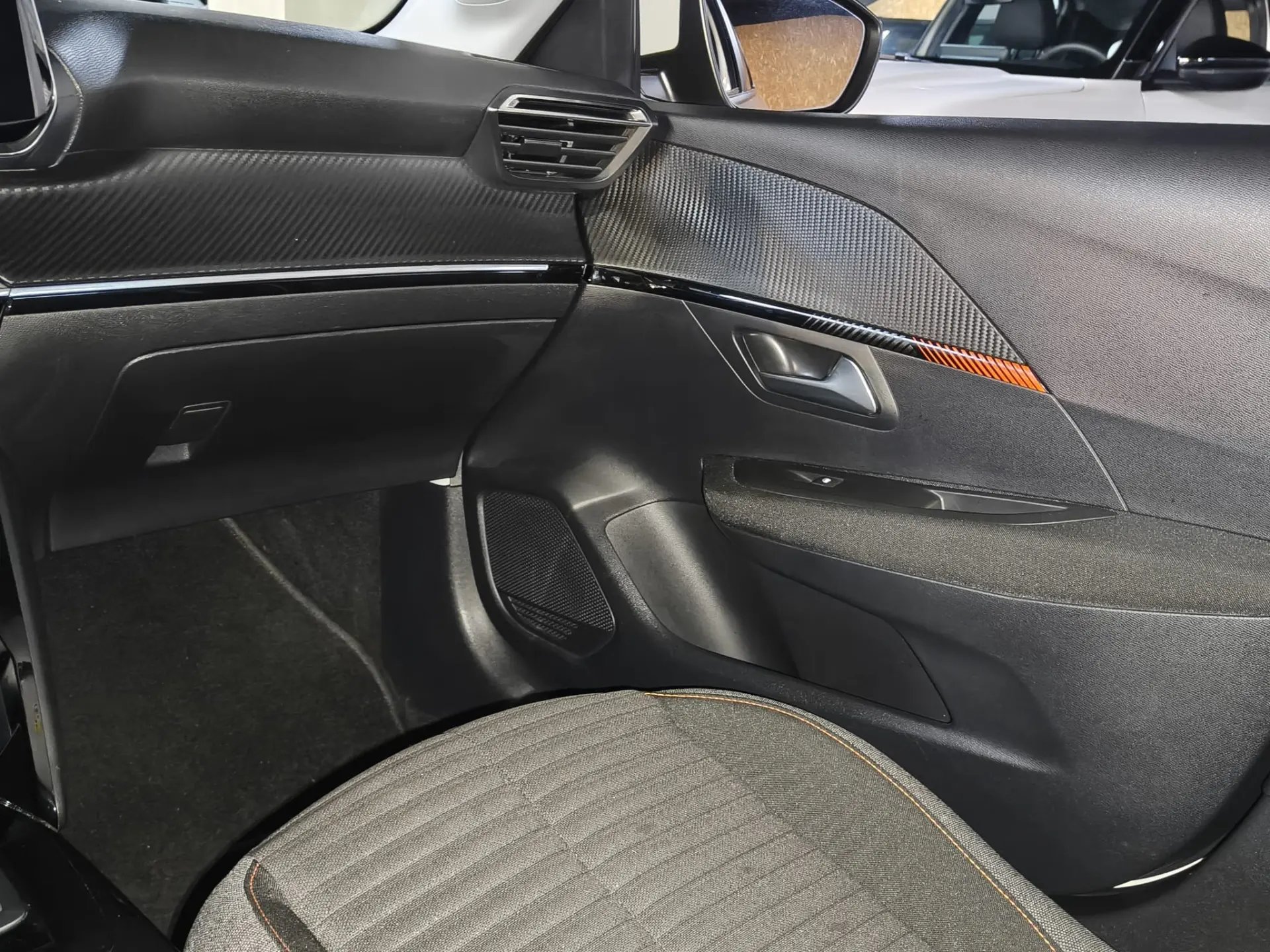 Peugeot e-208 50 kWh Active Pack 20