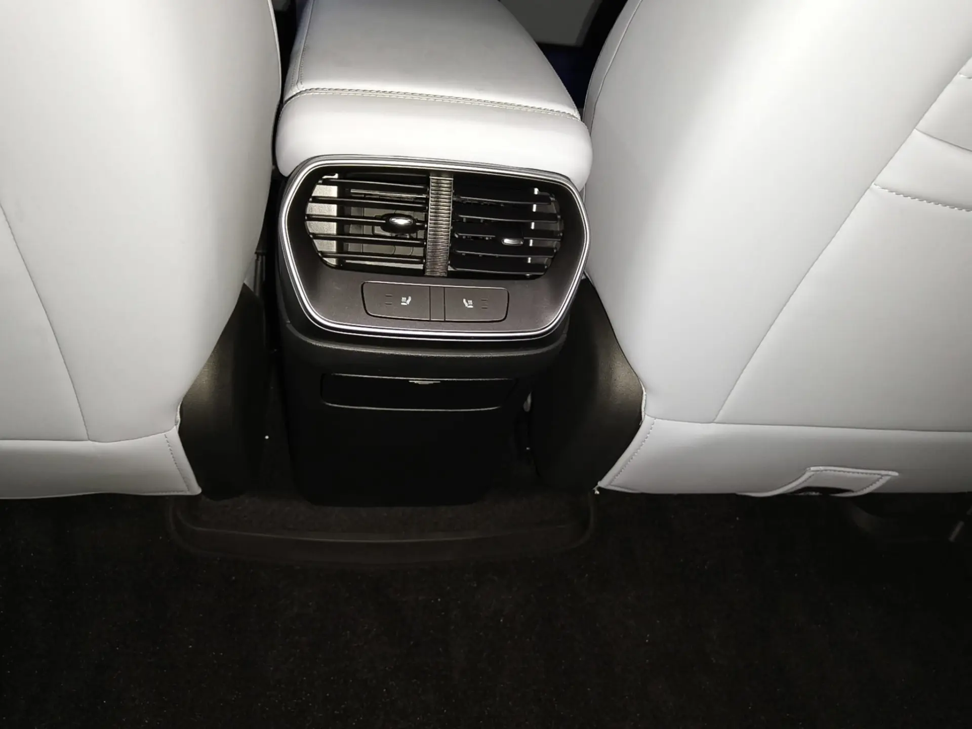 BYD Sealion 7 Sealion7 91.3 kWh Excellence AWD 36