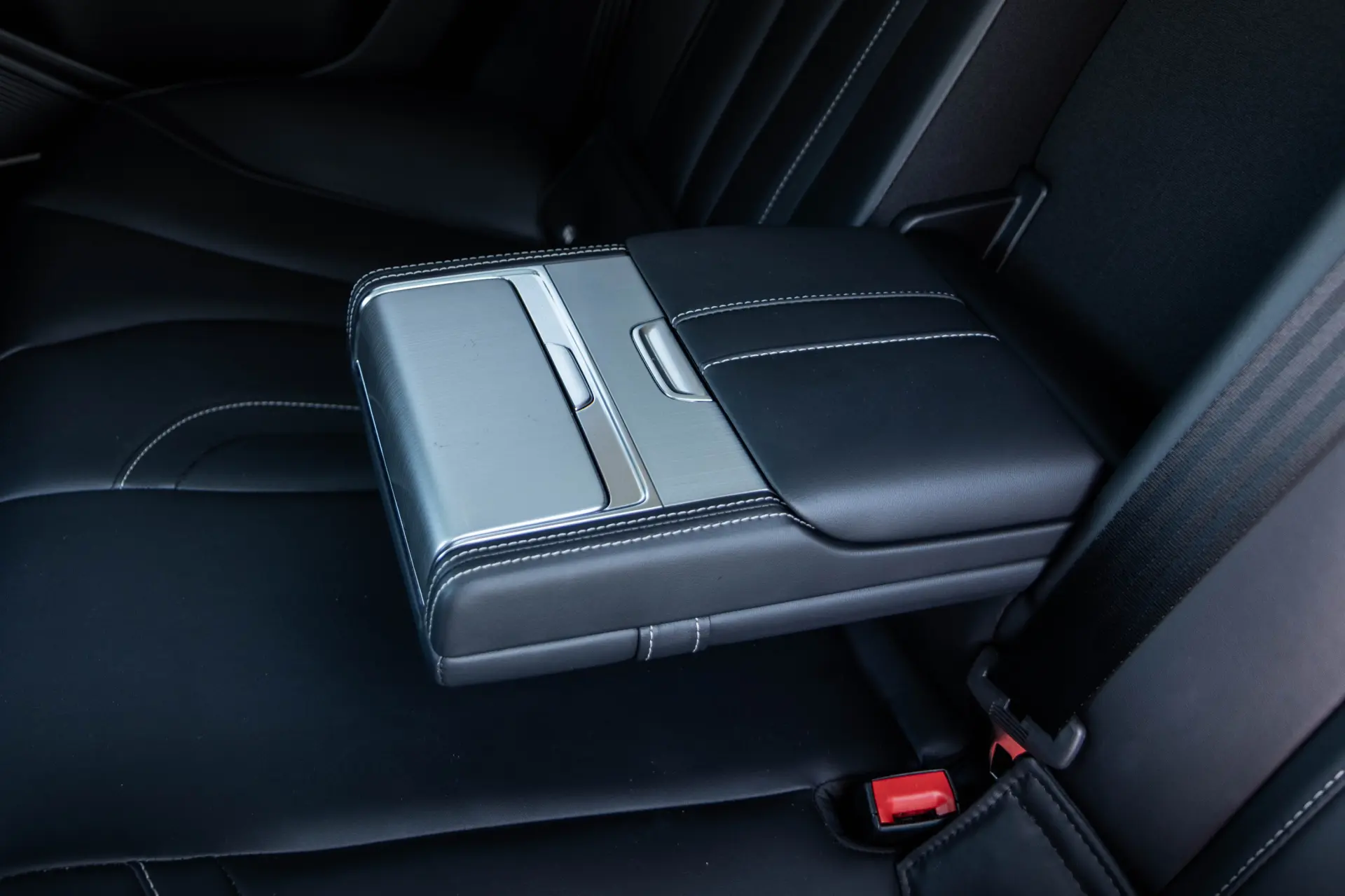 MG Marvel R 70 kWh Luxury 36