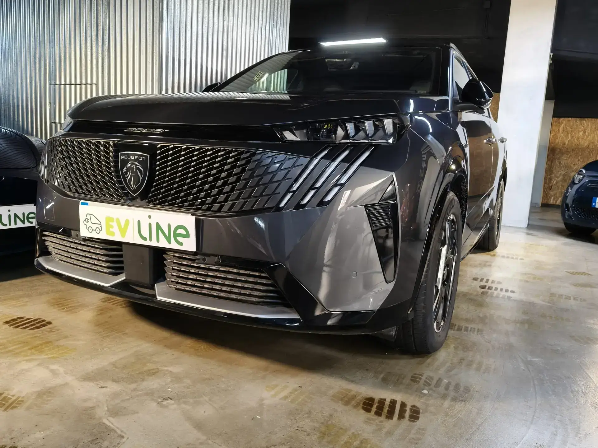 Peugeot E-5008 73 kWh GT 5